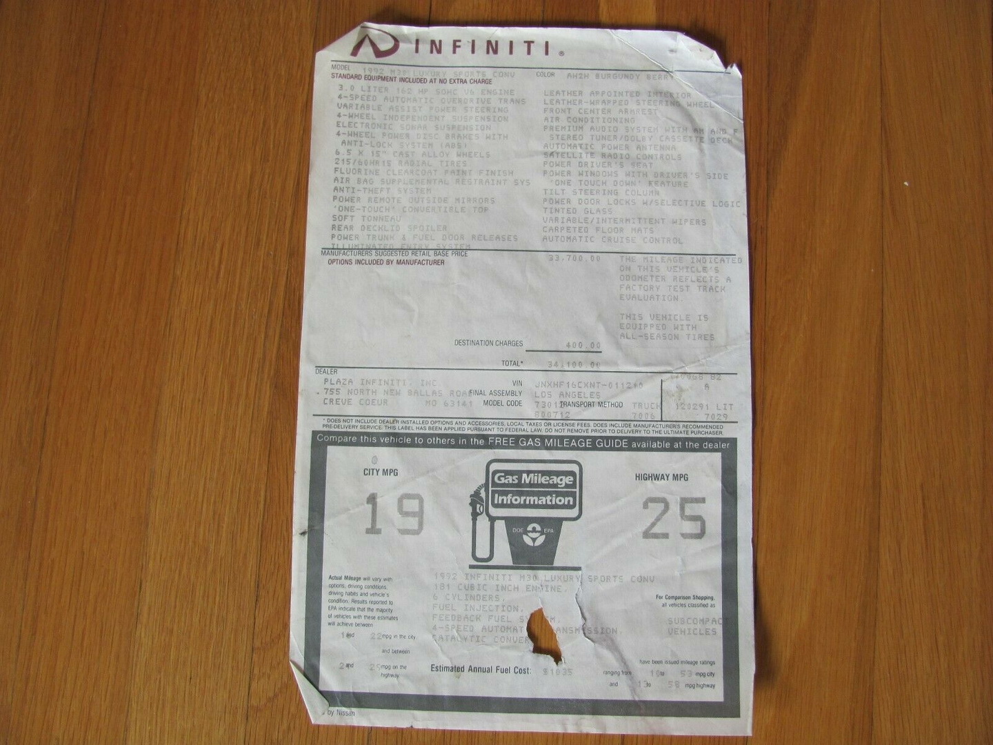 1992 infiniti m30 convertible 24 Relive The ‘90s In This Barely-Driven Infiniti M30 Convertible