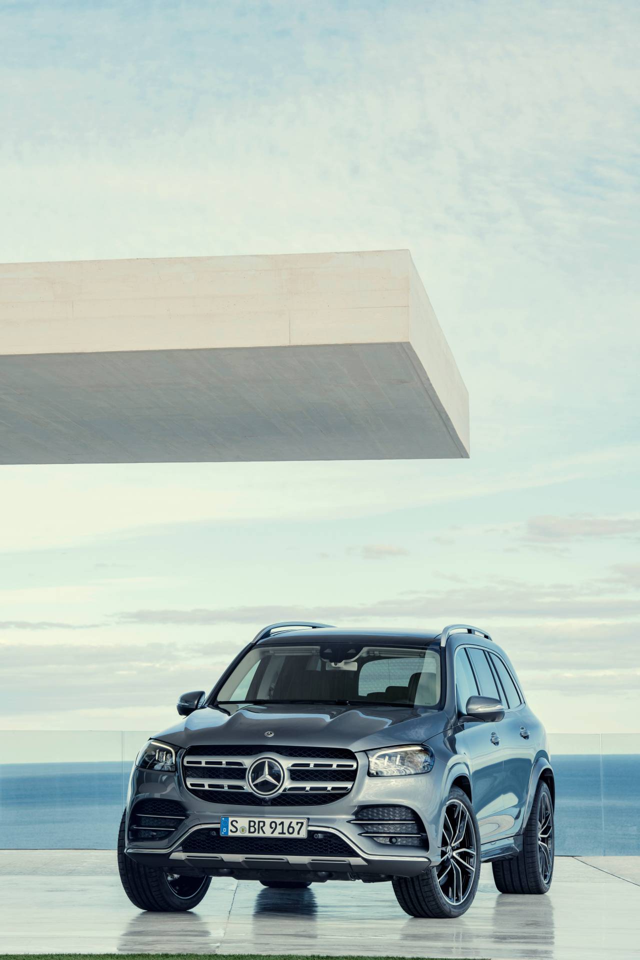 2020 Mercedes-Benz GLS 18 2020 Mercedes-Benz GLS Officially Out As “The S-Class Of SUVs”