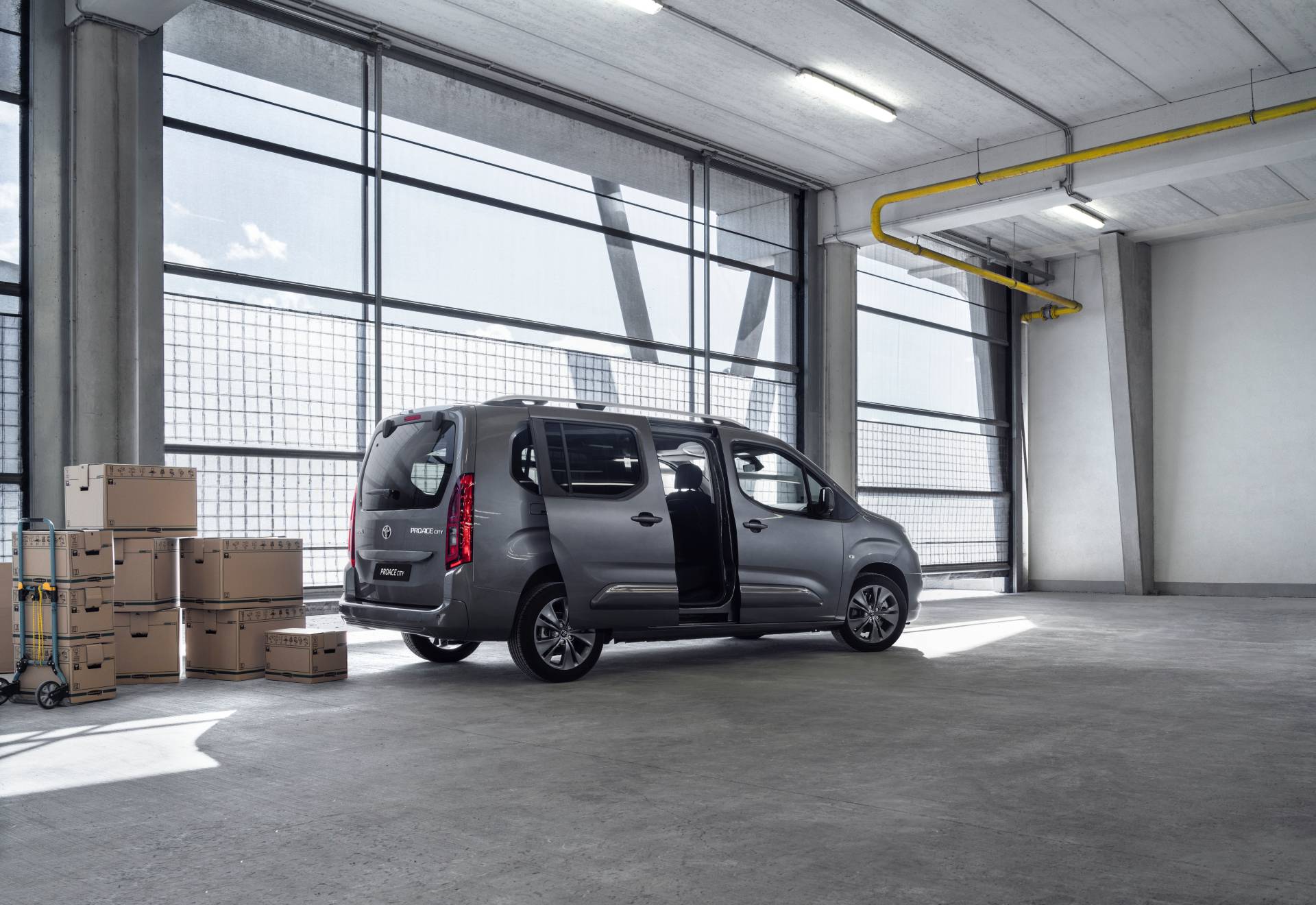 2020 Toyota Proace City Verso 12 2020 Toyota Proace City Is A Rebadged, PSA-Built Compact Van