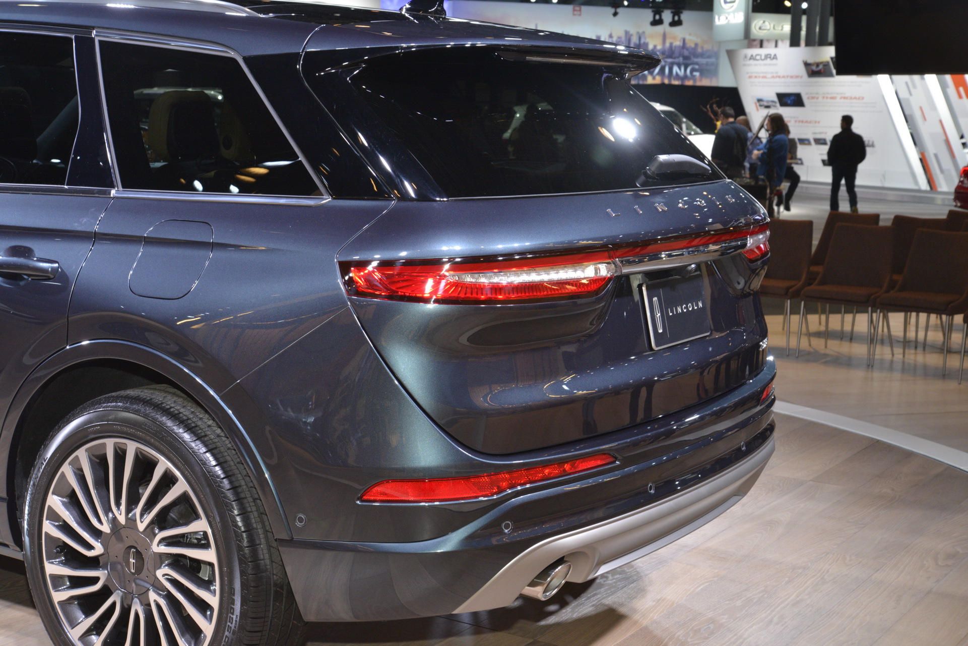 2020 Lincoln COrsair 9 2020 Lincoln Corsair Takes Off With A Cool Name, Elegant Styling And Up To 280HP