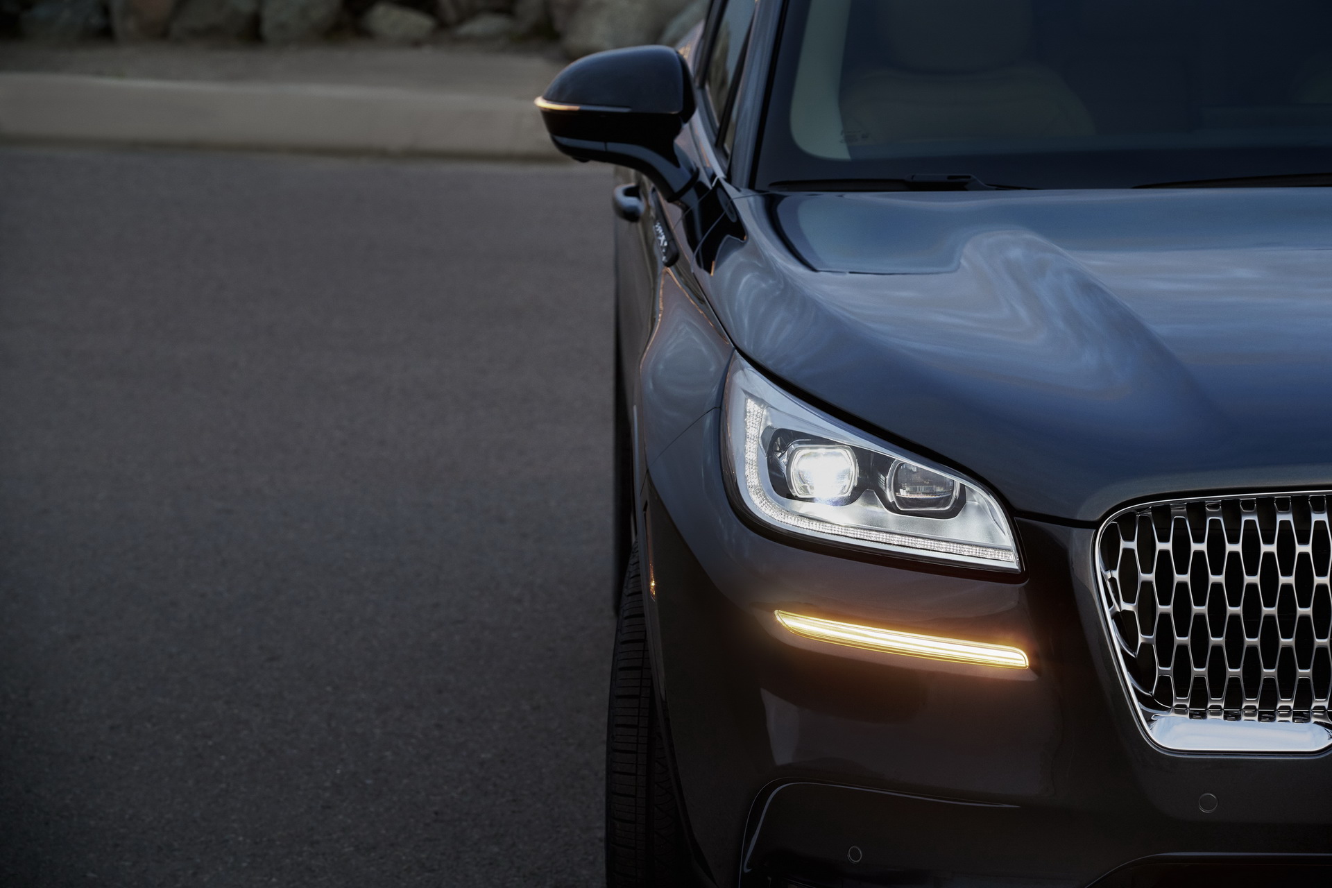 2020 Lincoln Corsair 16 2020 Lincoln Corsair Takes Off With A Cool Name, Elegant Styling And Up To 280HP