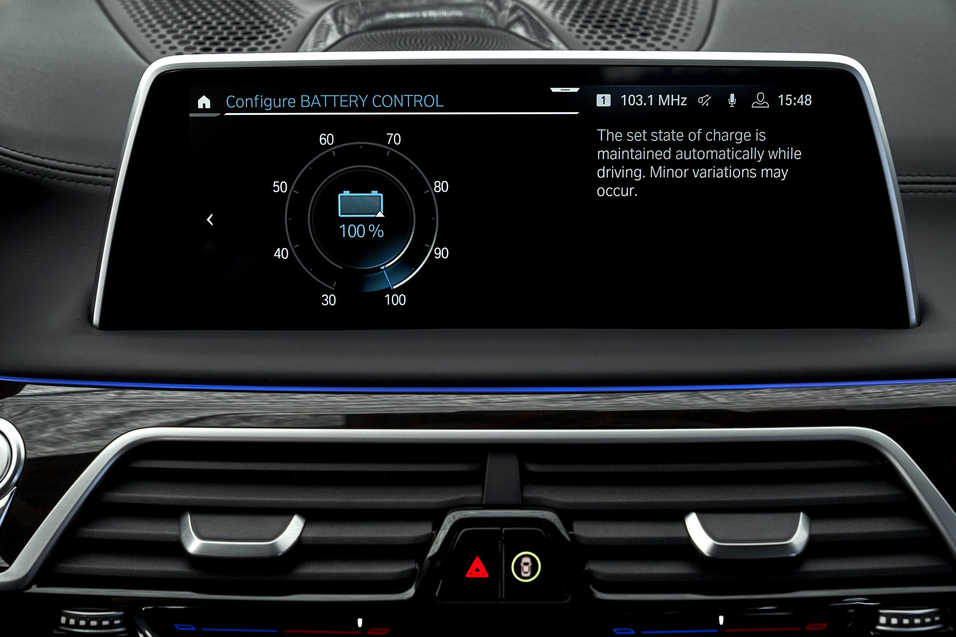 BMW-7-Series-60 BMW Throws 171 Images Of The 7-Series Hoping We’ll Get Used To Its New Face