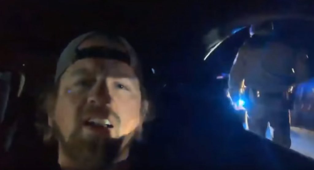  Man Livestreams Hitting 185 MPH In A Mustang GT350, Gets Himself Arrested