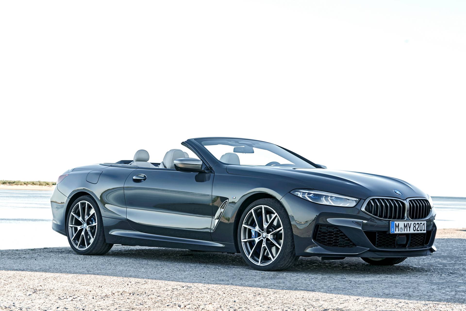 2019 BMW 8 Series Convertible 17 Get To Know The 2019 BMW 8 Series Convertible In 98 New Photos