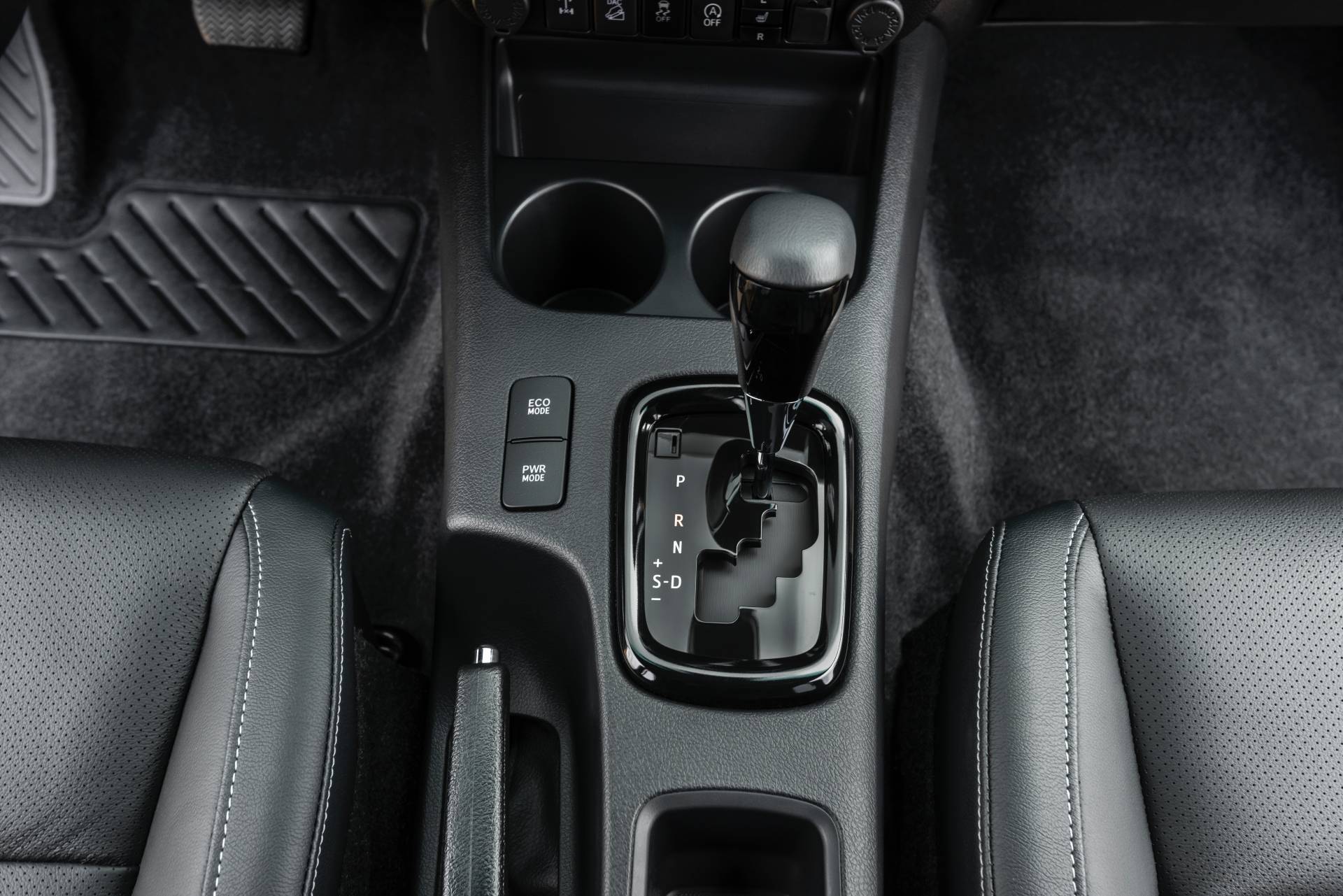 2019 Toyota Hilux Special Edition 16 Toyota Wants To Make The Hilux A “Lifestyle Choice” With 2019 Special Edition