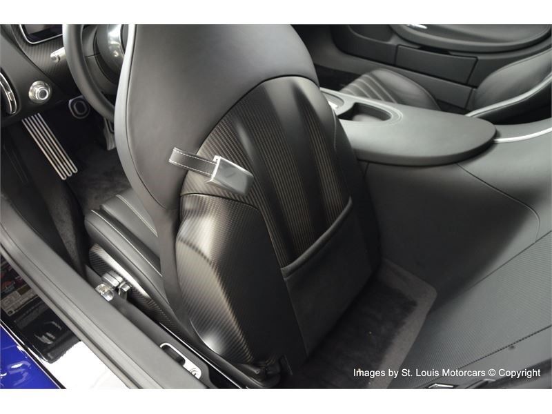 Bugatti-Chiron-For-Sale-19 Black And Blue Bugatti Chiron Would Be A Standout In Any Exotic Collection