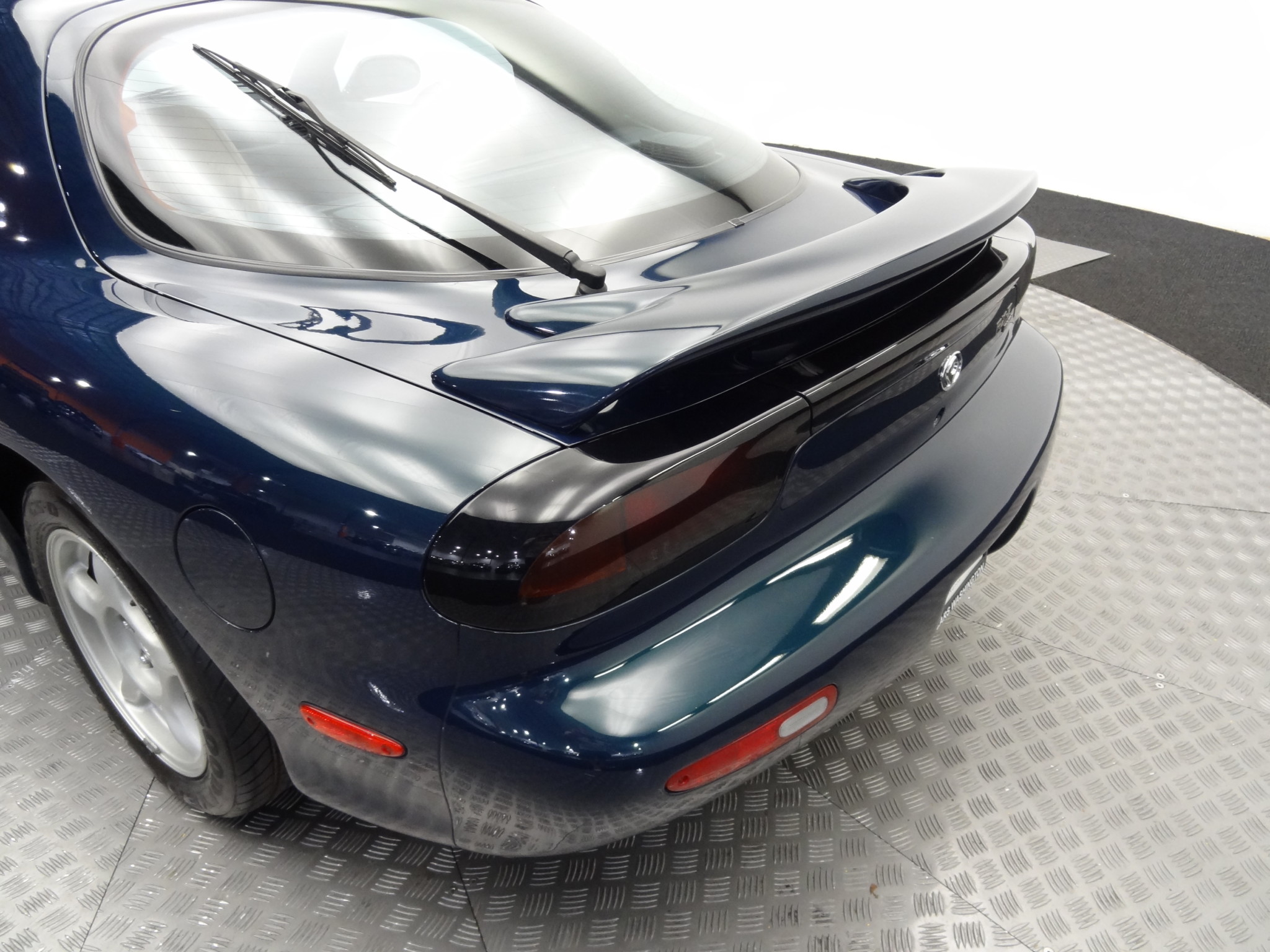 Mazda RX-7 21 This Low-Mileage 1994 Mazda RX-7 Is On Track To Sell For Over $100k