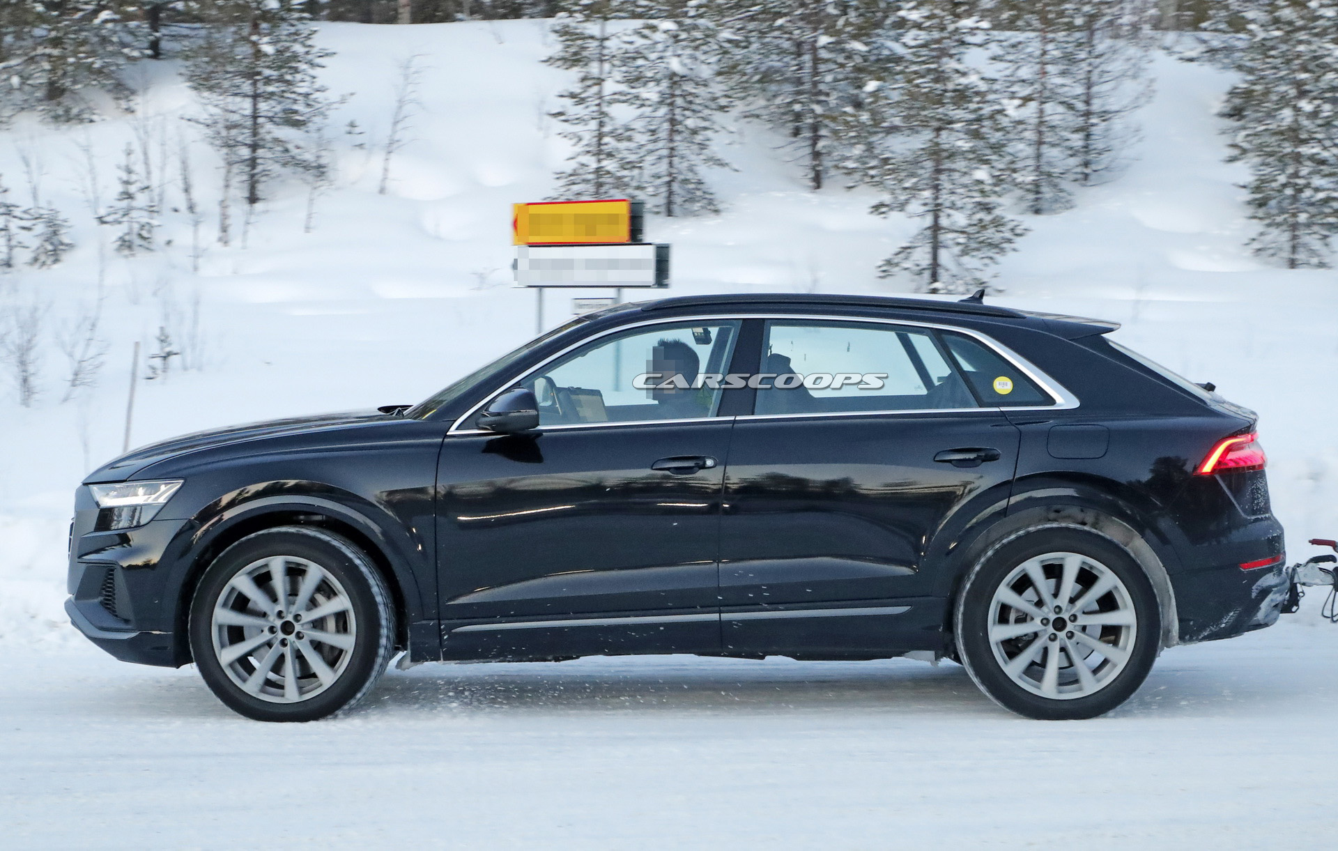 2020 audi q8 phev spy shots 5 Audi Q8 Plug-In Hybrid Model Looks Ready To Join The Range