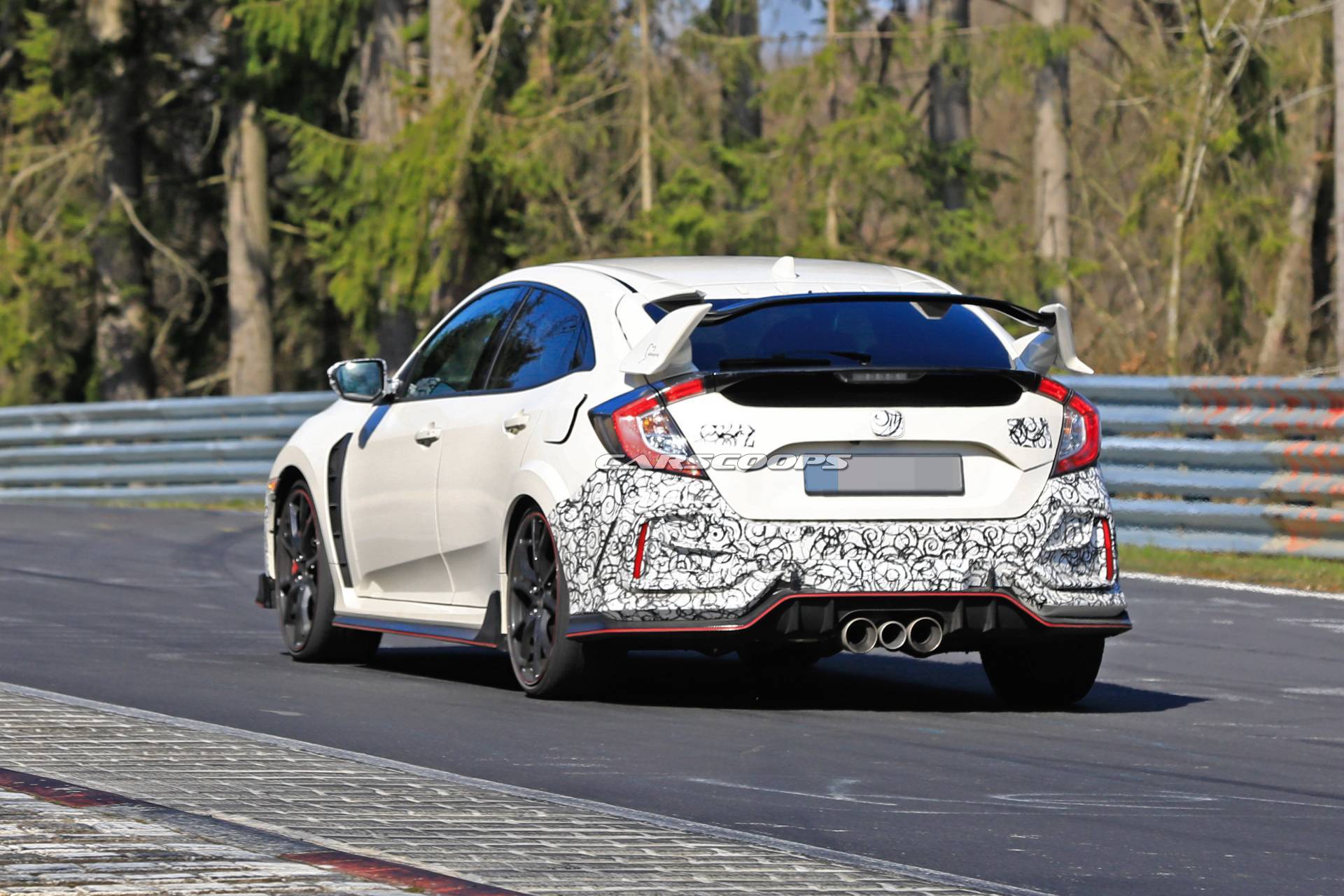 2019 Honda Civic Type R facelift spy shots 27 Honda Civic Type R Prototype Could Be Facelifted Model, Lightweight Special, Or Both