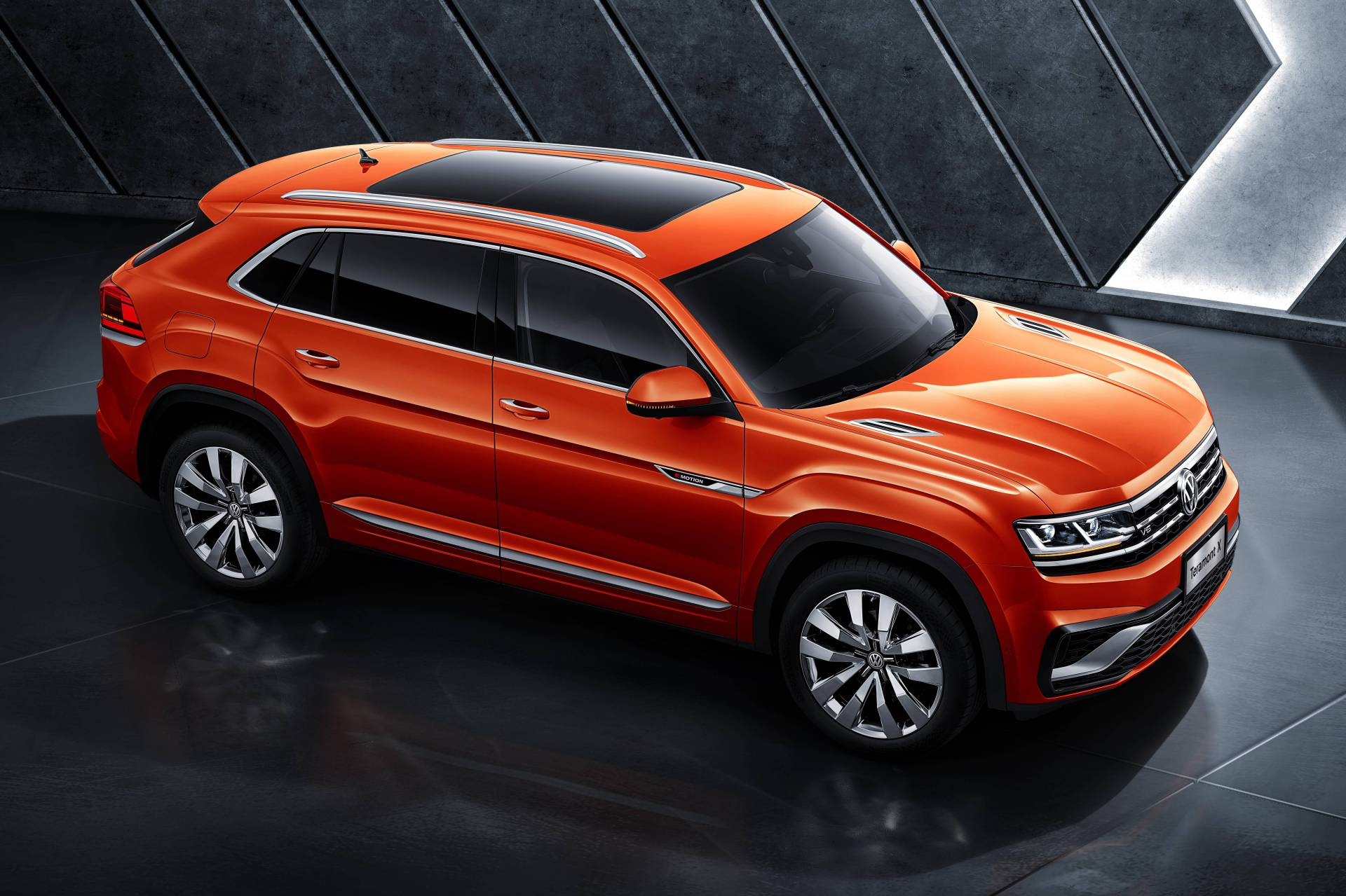 VW Teramont X 2 VW Shows Teramont X And SUV Coupe Concept Ahead Of Shanghai Debut