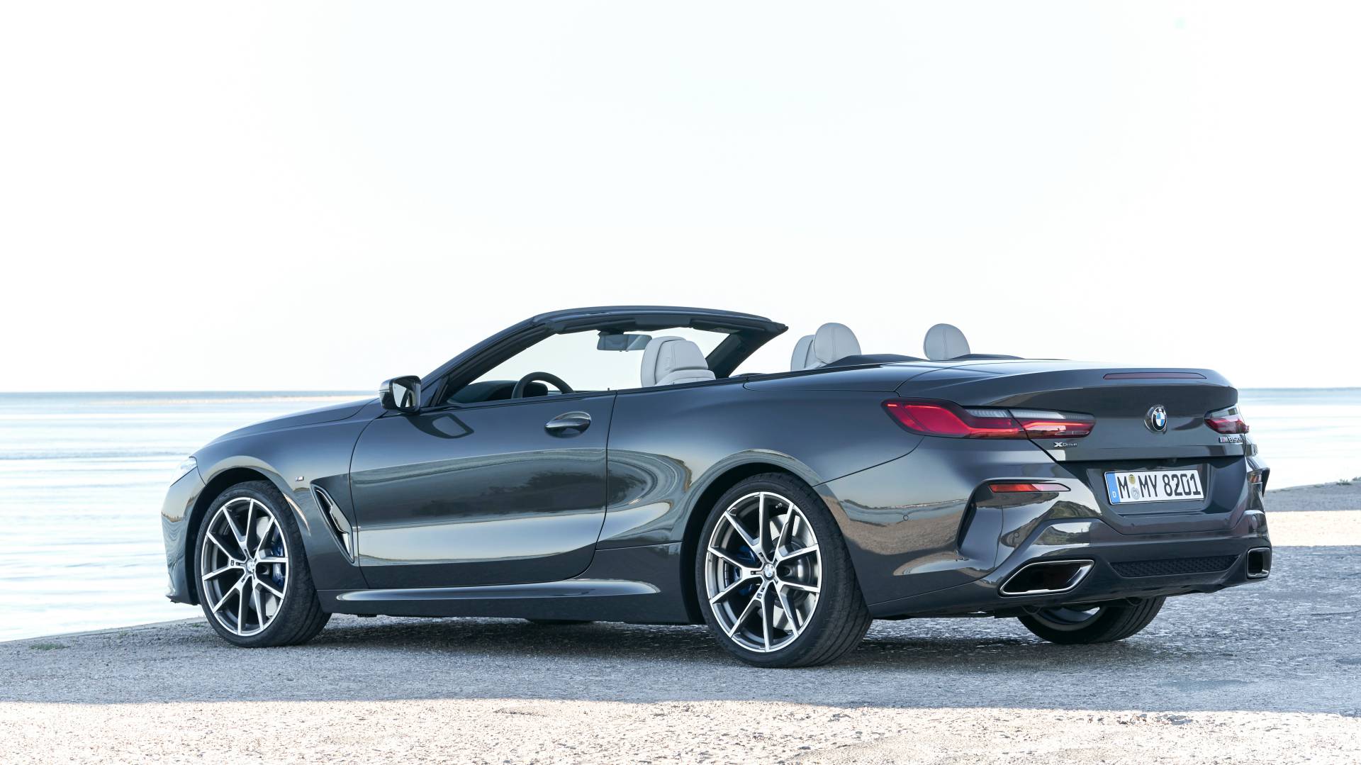 2019 BMW 8 Series Convertible 15 Get To Know The 2019 BMW 8 Series Convertible In 98 New Photos