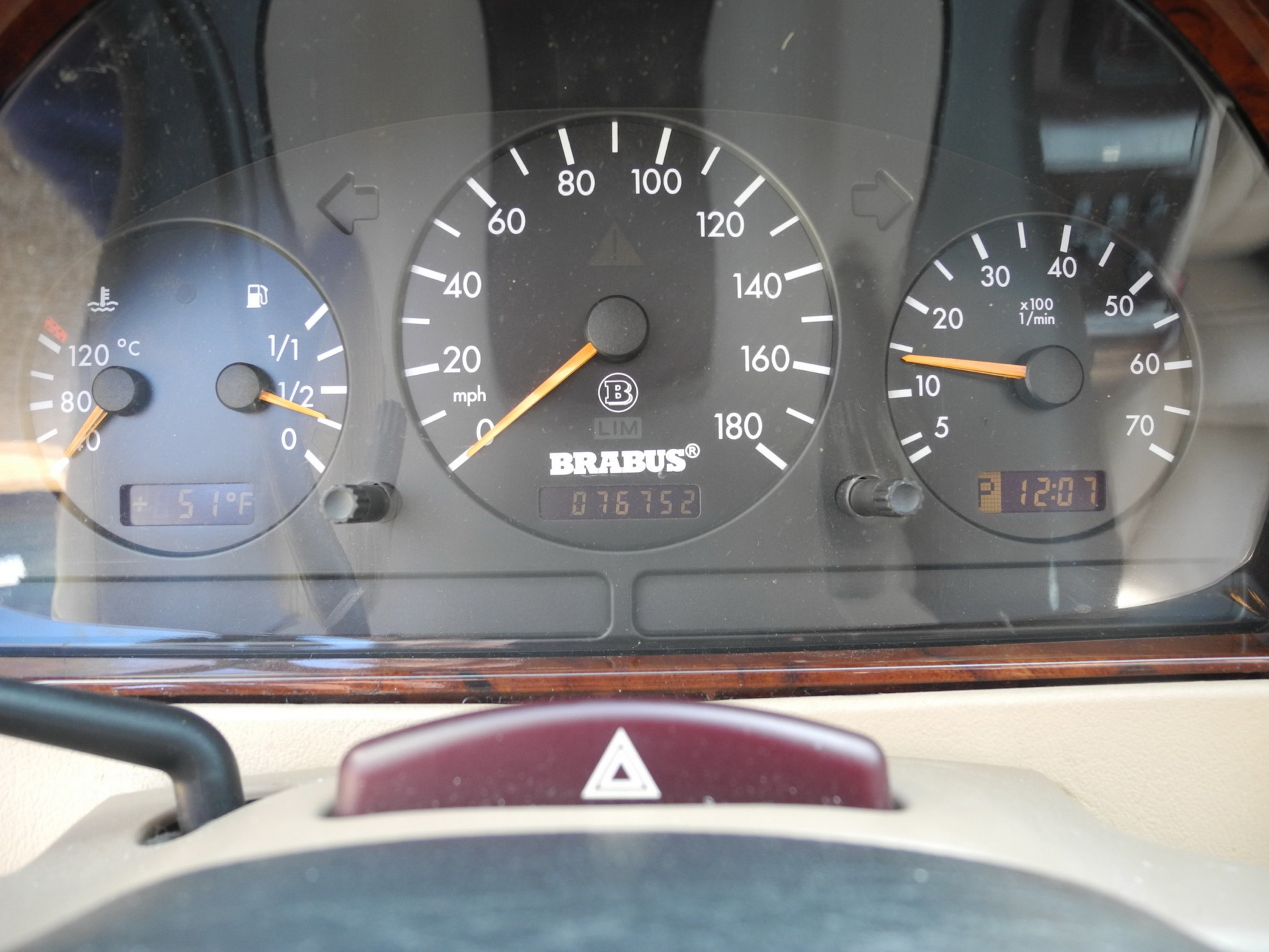 2001 mercedes ml58 brabus bat 49 2001 Brabus-Tuned Mercedes ML Is The Ghost Of SUVs Past