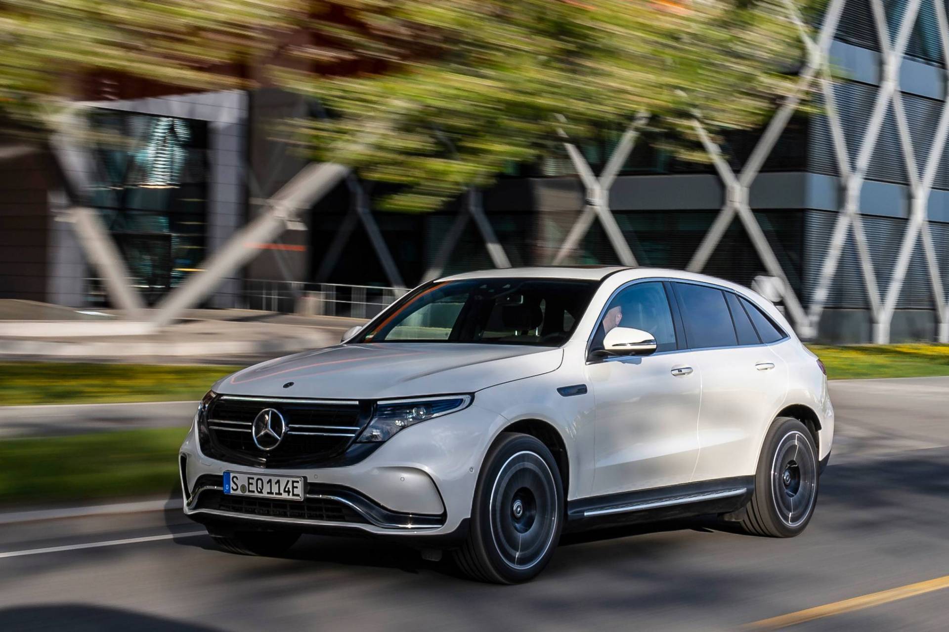 2020 Mercedes-Benz EQC 23 Daimler Seeking $1.1 Billion Of Savings Through Job Cuts At Mercedes