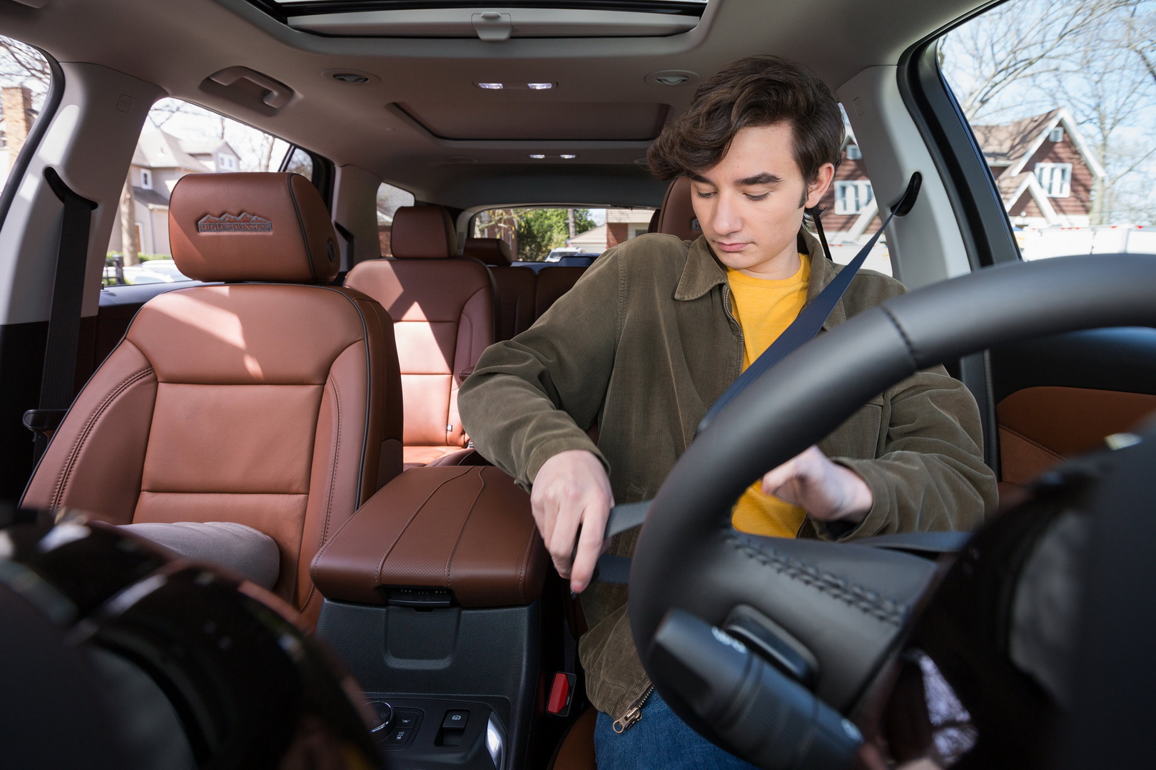 chevrolet teen driver buckle to drive system 2 Chevrolet Is Making Sure Teen Drivers Will Always Buckle Up