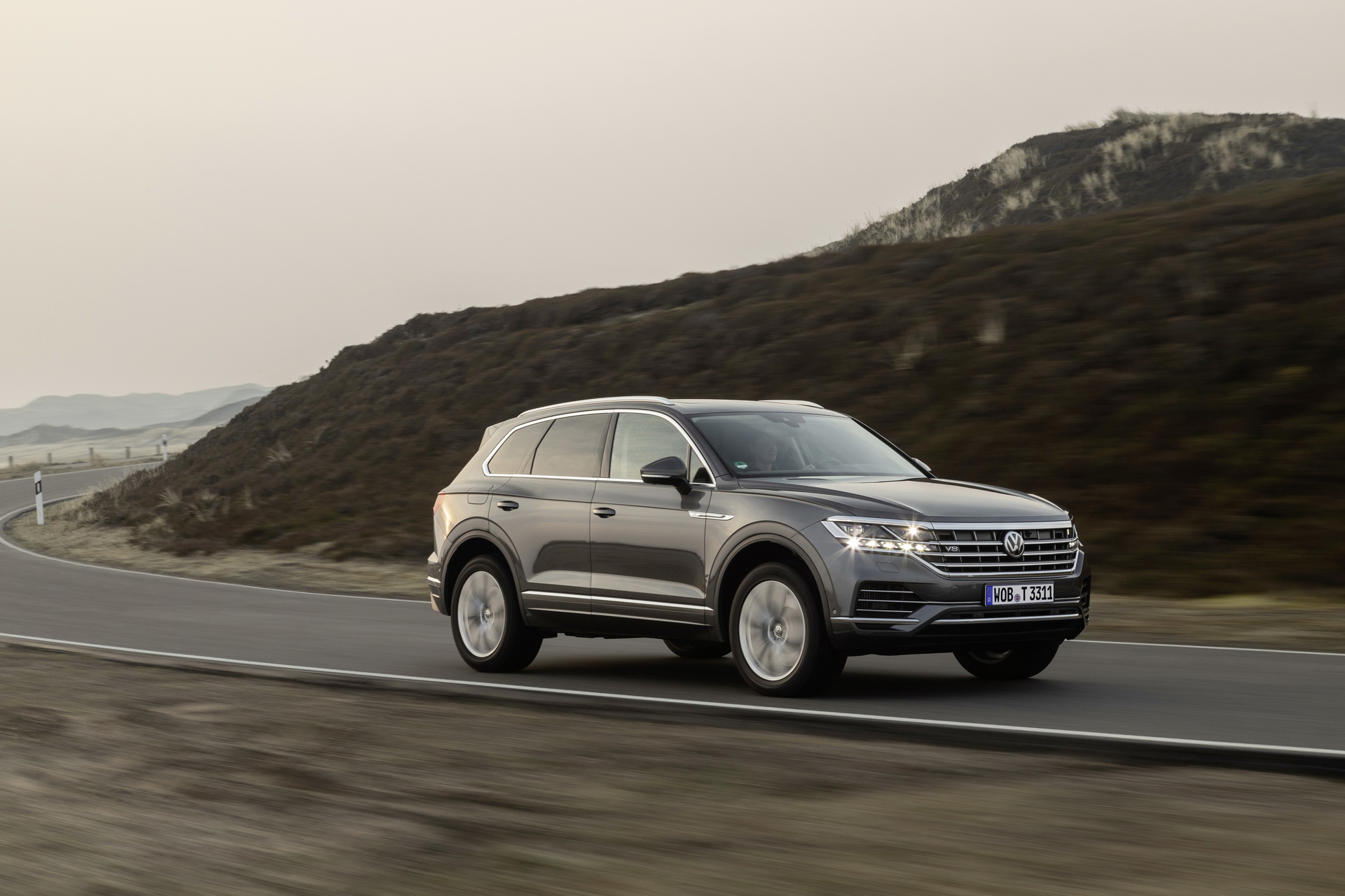 VW Touareg V8 TDI Order Books Open, Will Cost You At Least €89,825