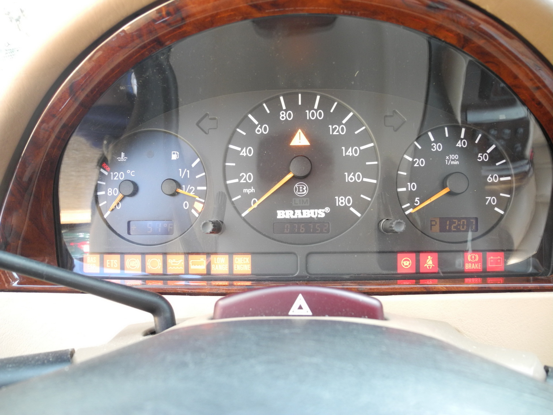 2001 mercedes ml58 brabus bat 14 2001 Brabus-Tuned Mercedes ML Is The Ghost Of SUVs Past