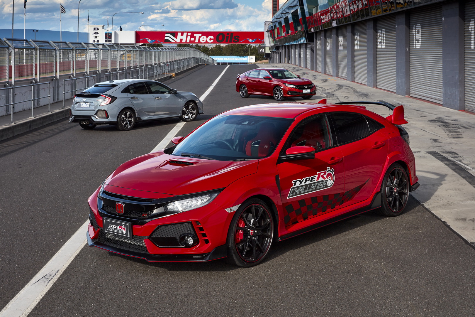 honda civic type r jenson button bathurst record 6 Honda Civic Type R Sets Lap Record At Bathurst For FWD Production Cars