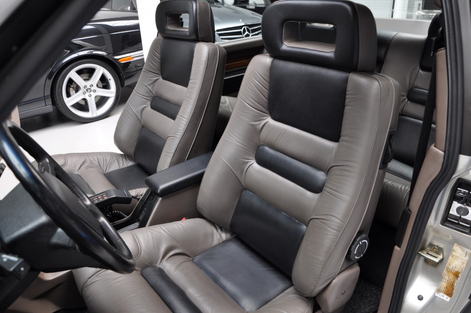 1988 Volvo 780 Coupe Bertone 12 Pristine 1988 Volvo 780 Coupe Blends Bertone Styling With Swedish Flair For €47,500