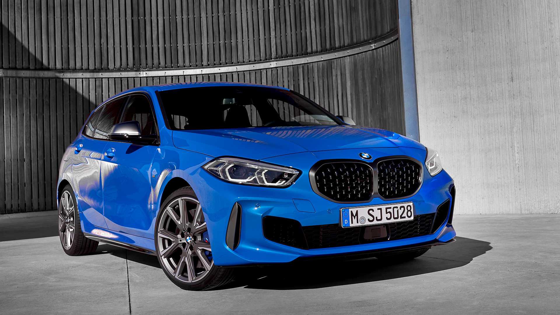 New BMW 1-Series Is FWD And Looks Just Like The X2