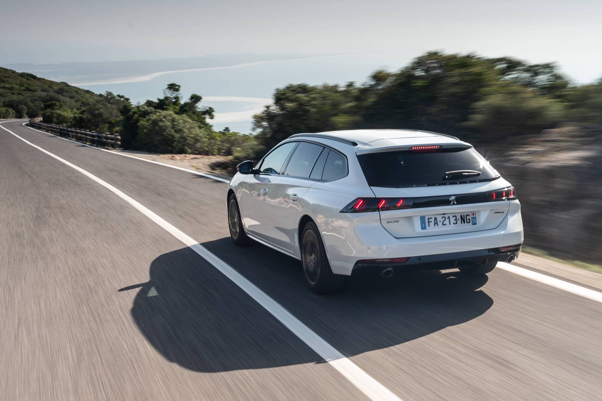 Is The New 2019 Peugeot 508 SW Cooler Than A Crossover?