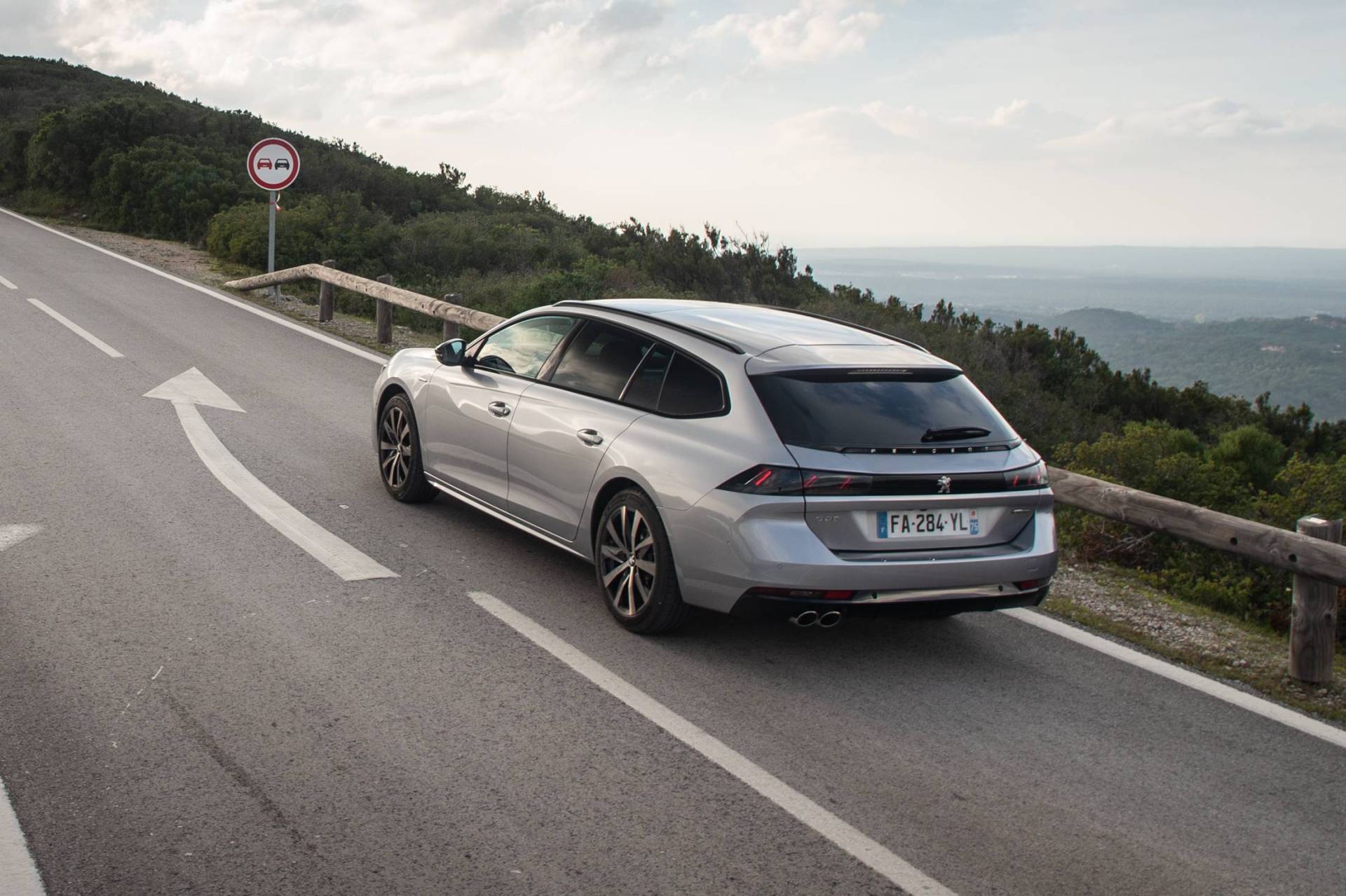 Is The New 2019 Peugeot 508 SW Cooler Than A Crossover?