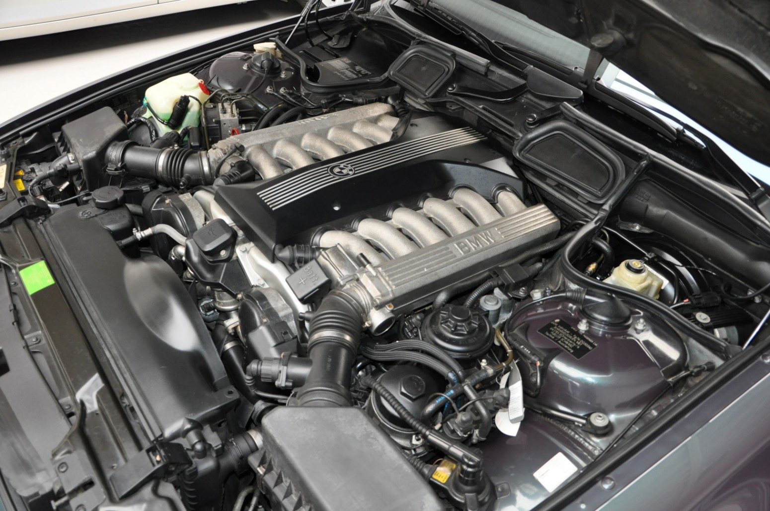 1999 bmw 750il 54 Get Your 1990s BMW Fix With These Beautiful Individual 850Ci And 750iL