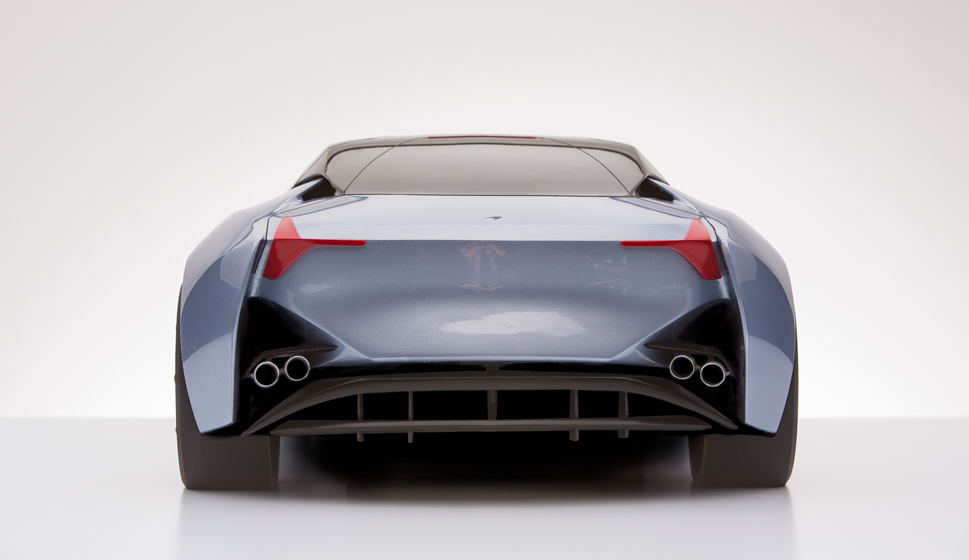 McLaren Monaco Concept Is A More Orthodox, Yet Futuristic, Grand Tourer