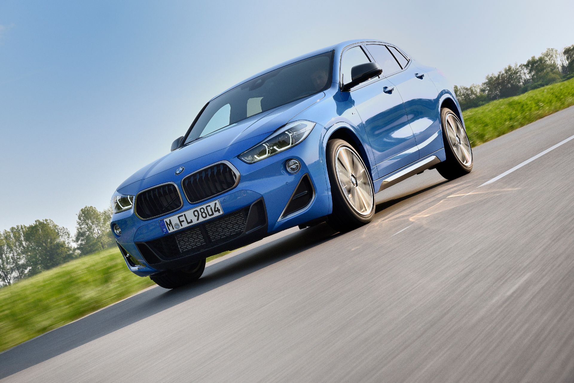 BMW_X2M35i Get A Good Look At The New BMW X2 M35i In This Mega Gallery