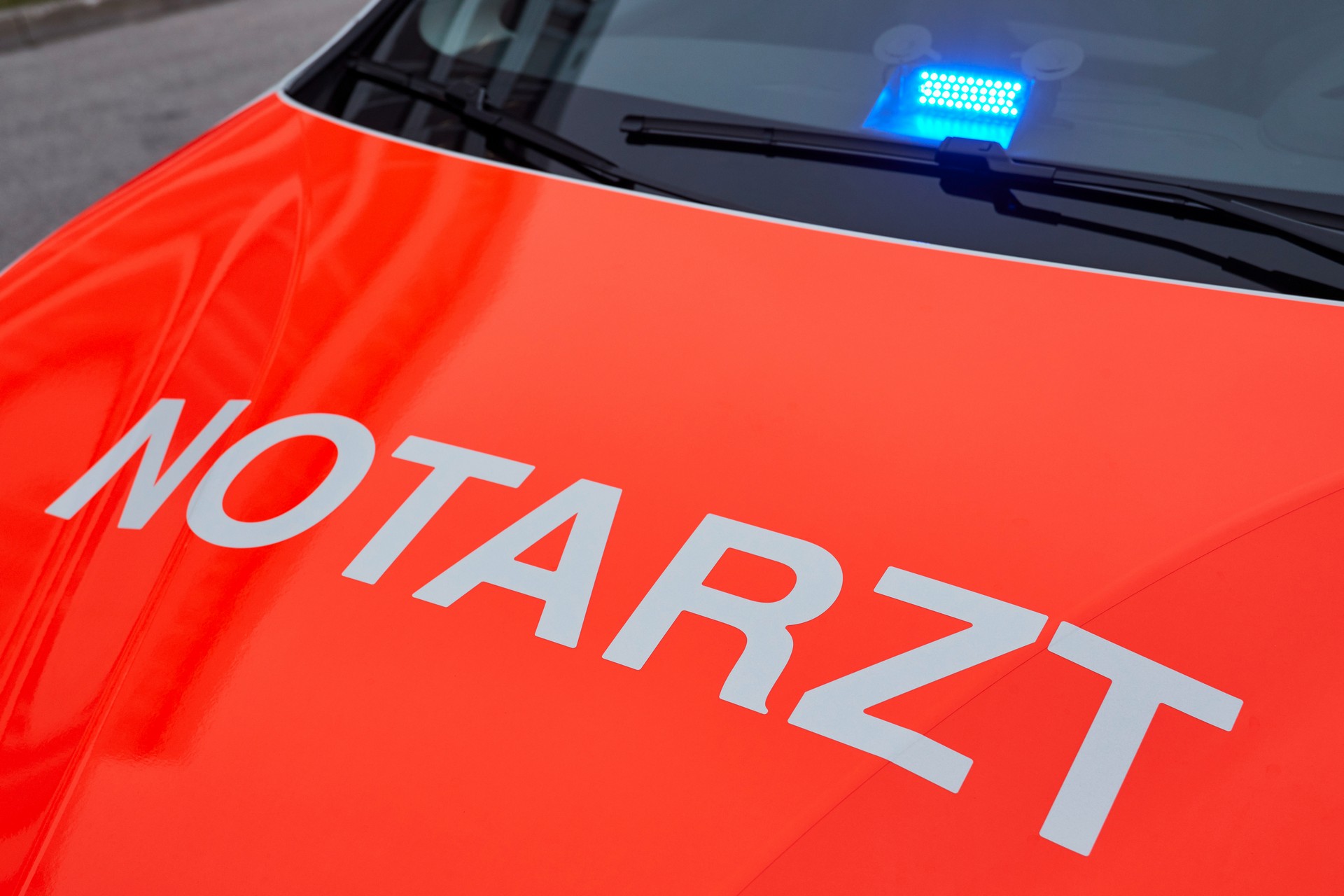 BMW RETTmobil 2019-51 Stealthy BMW 3-Series Police Car Headlines Company’s RETTmobil Lineup