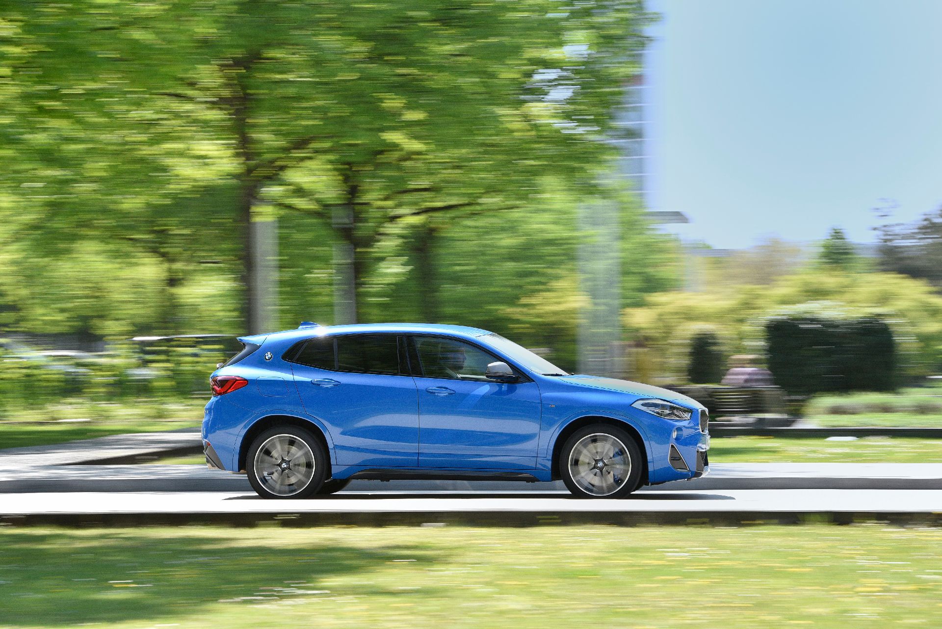 BMW_X2M35i Get A Good Look At The New BMW X2 M35i In This Mega Gallery