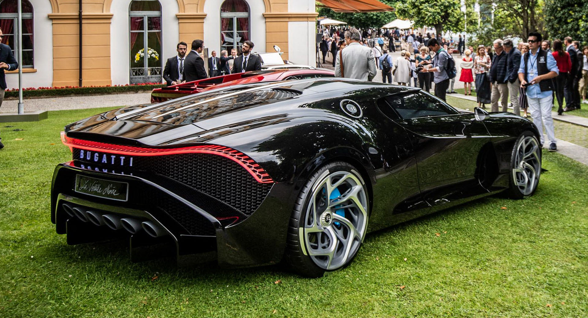 Bugatti la voiture noire miniature