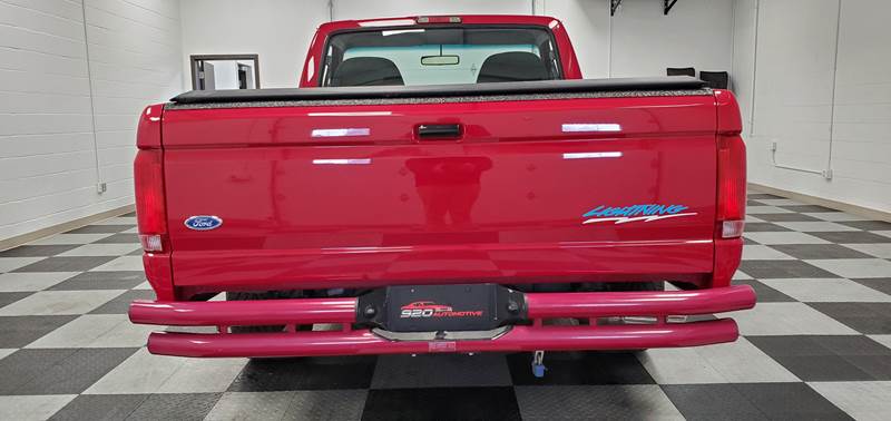 This 1994 Ford F-150 SVT Lightning Isn’t Bad For $23k