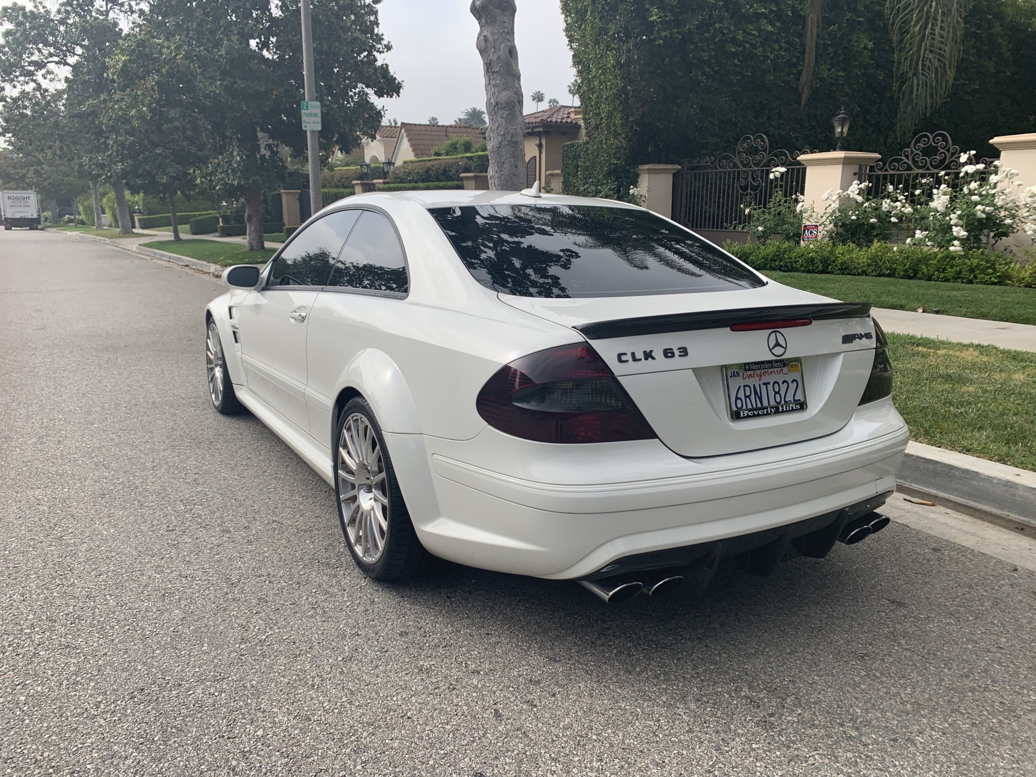Mercedes Benz CLK 63 AMG Black 10 Mercedes-Benz CLK 63 AMG Black Series Looks Mean Even In White