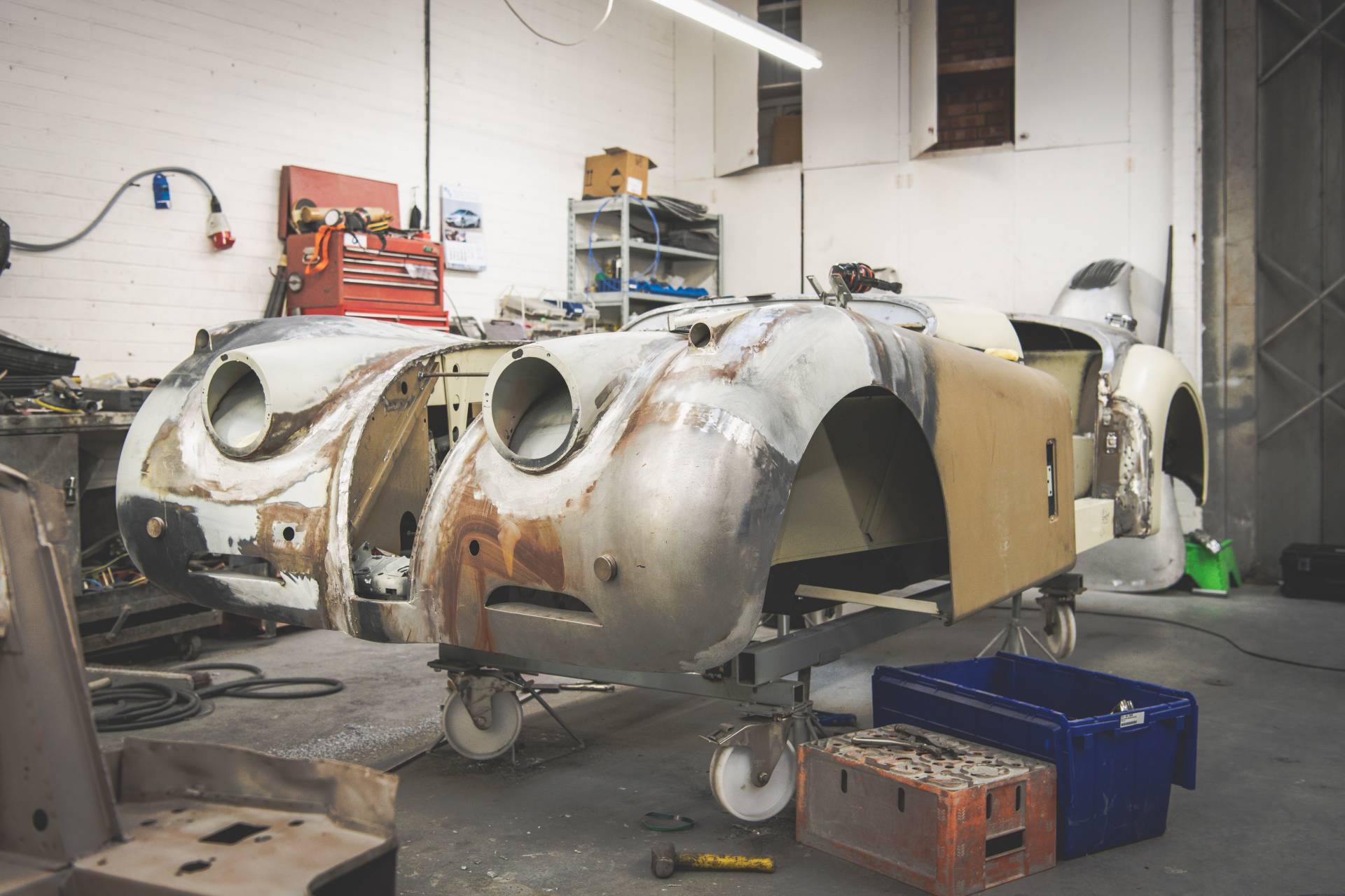 1954 Jaguar XK120 restored for David Gandy 32 Jaguar Classic Restores And Upgrades 1954 XK120 To Perfection