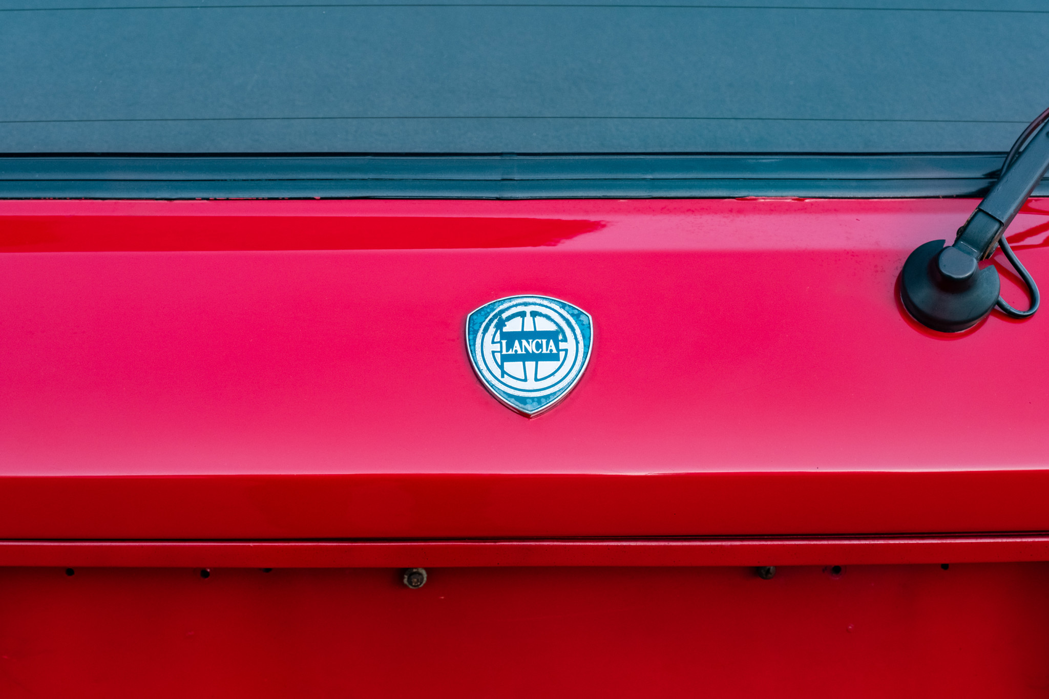 Lancia Delta Integrale 16 V 14 Live Your Italian Rally Driver Fantasy With This Lancia Delta Integrale