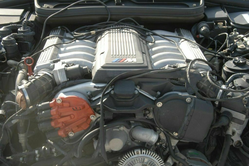 Is This 1995 BMW 850 CSi Worth Saving? For $17k, We Think So | Carscoops