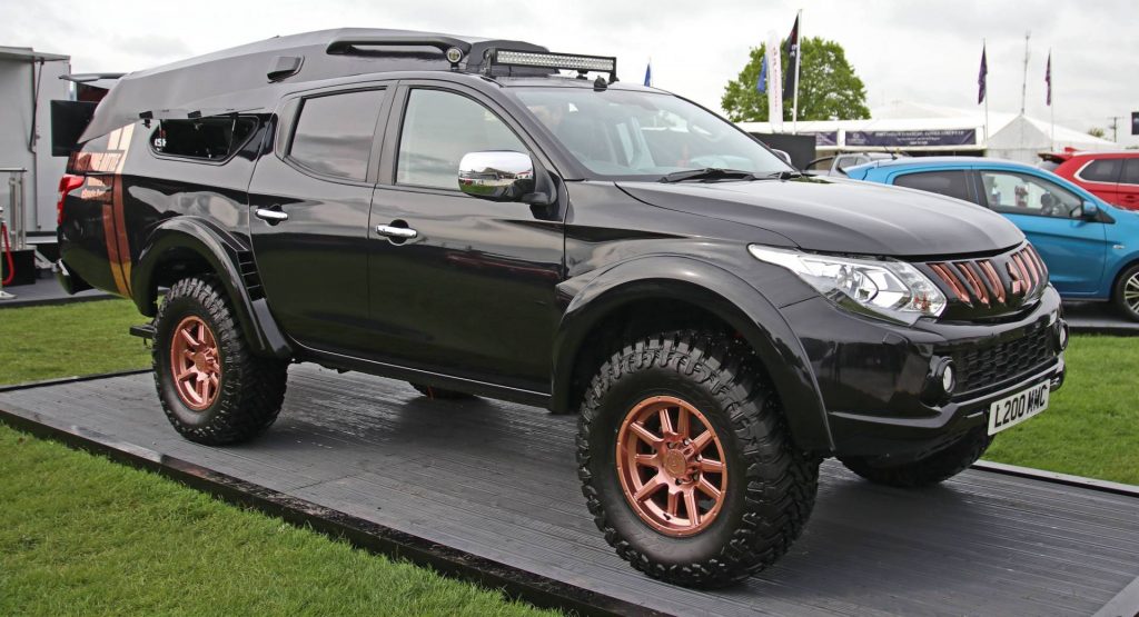  Mitsubishi L200 eSports Concept Is A Gamer’s Ideal Vehicle For The Zombie Apocalypse