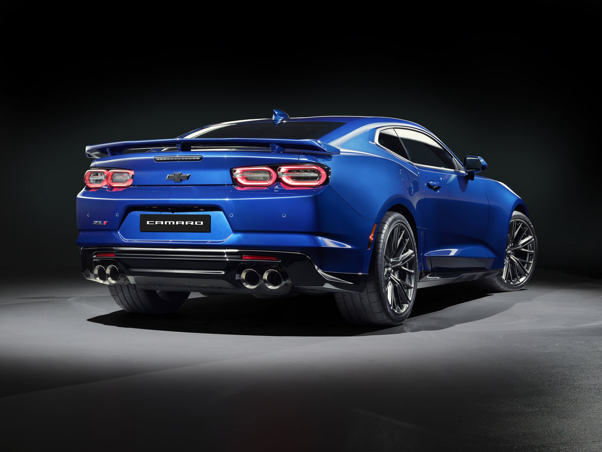 Chevrolet Camaro ZL1 Australia 3 Australia’s RHD Chevrolet Camaro ZL1 Pumps Out 640 HP, Costs AU$160,000!