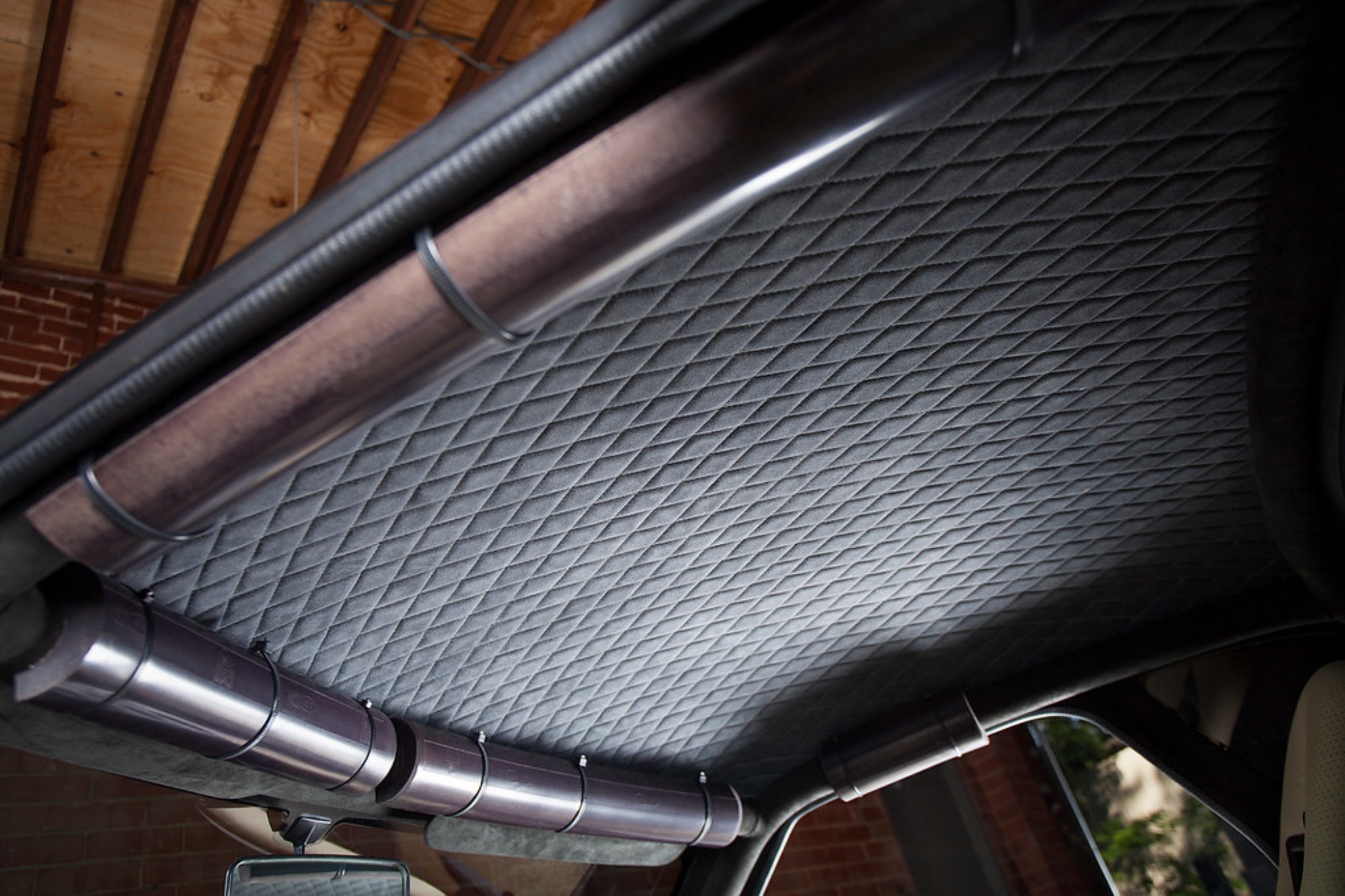 2005 Noble M12 GTO-3R Is For The Hardcore Driving Enthusiast