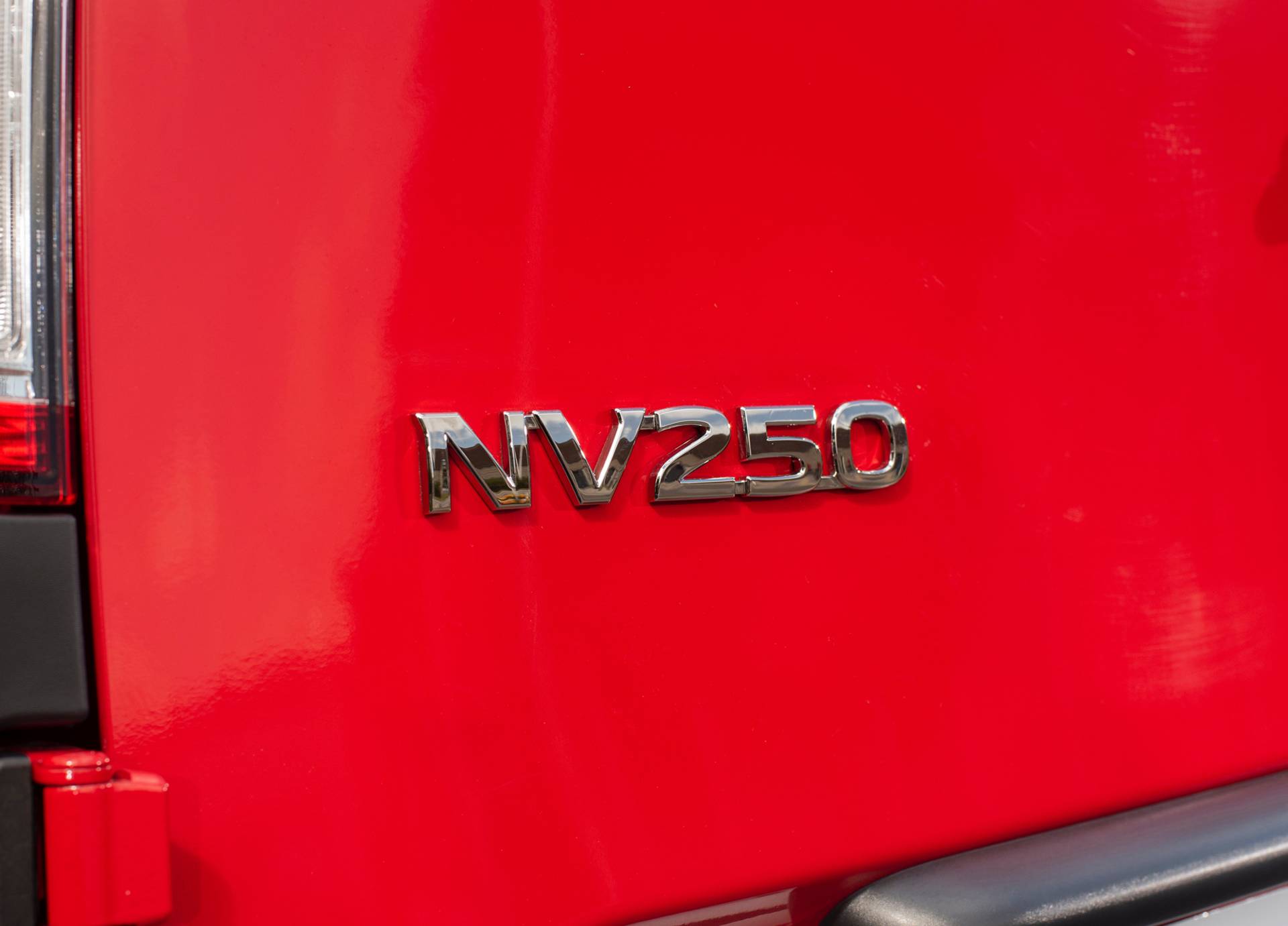Nissan NV250 L1 Van 4 Badge-Engineered Nissan NV250 Compact Van Debuts In Europe