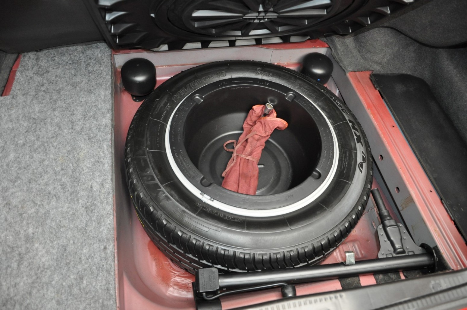 1995 Mercedes E60 AMG W124 6 1995 Mercedes E60 AMG Is A Souped-Up 500E Worth $170K