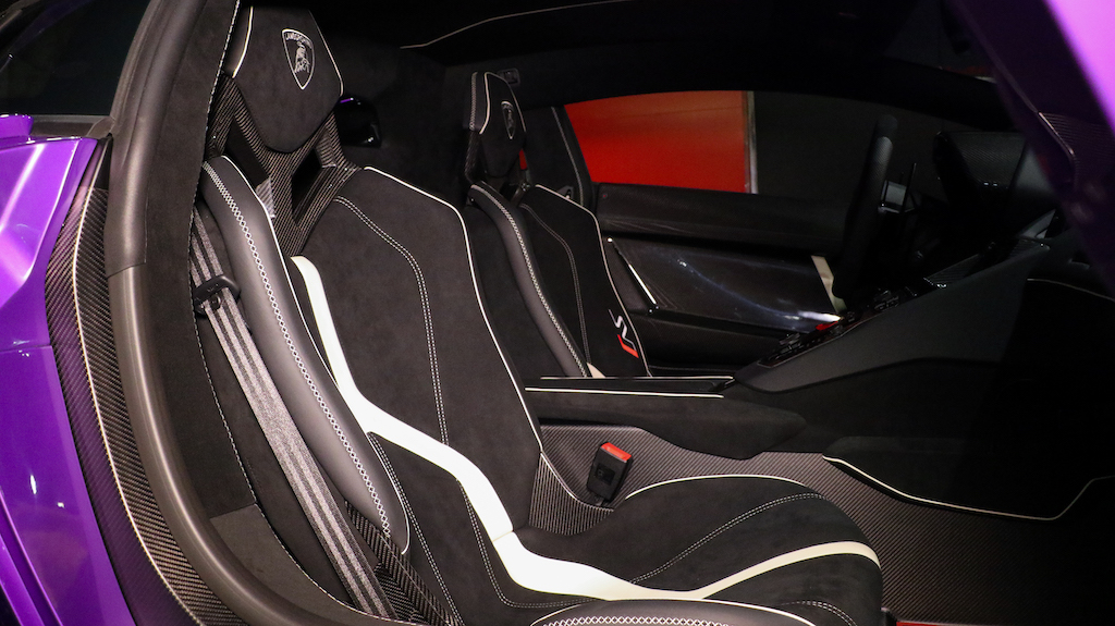 This Lamborghini Aventador SVJ Stands Out Even In Supercar-Infested Dubai