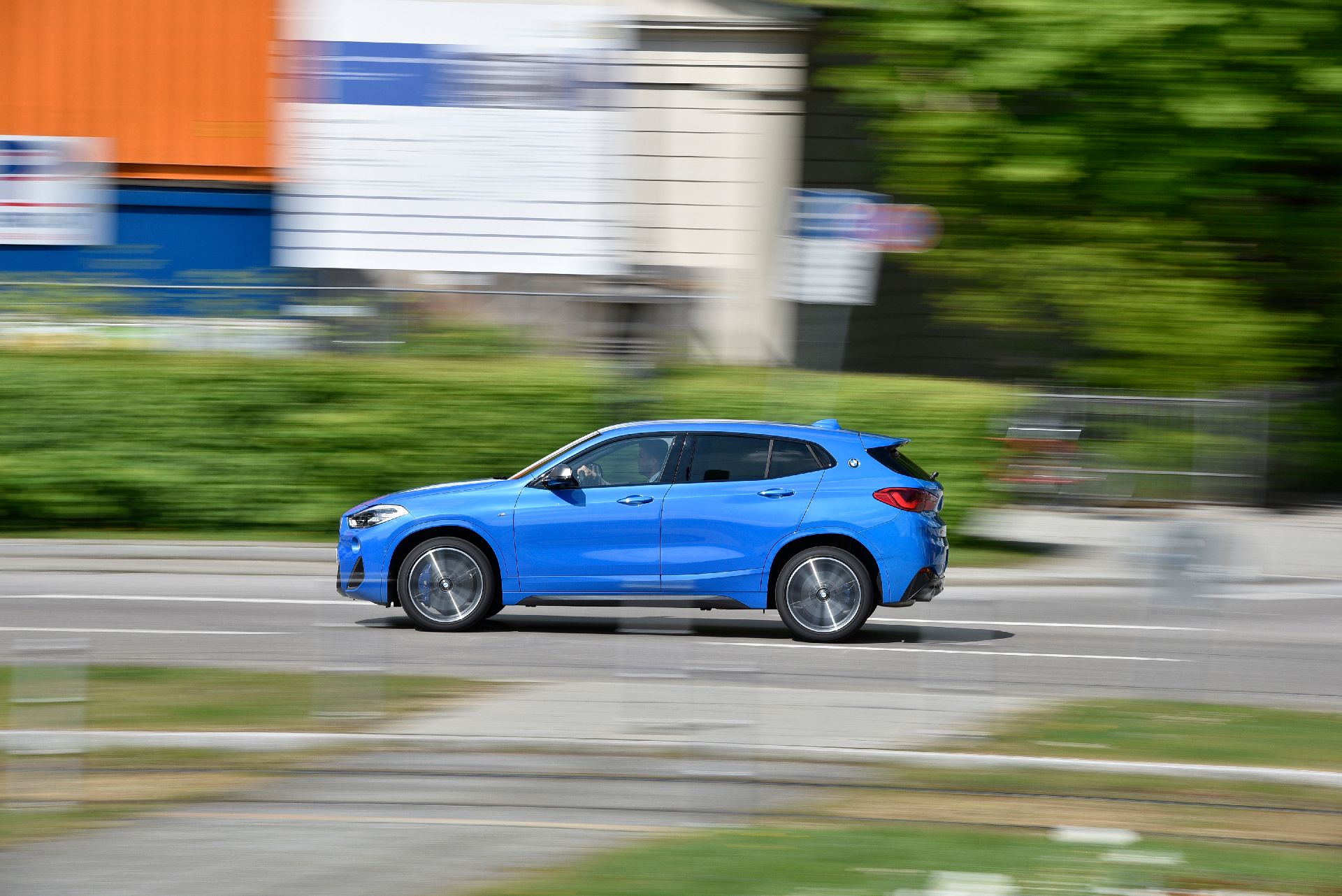 BMW_X2M35i Get A Good Look At The New BMW X2 M35i In This Mega Gallery