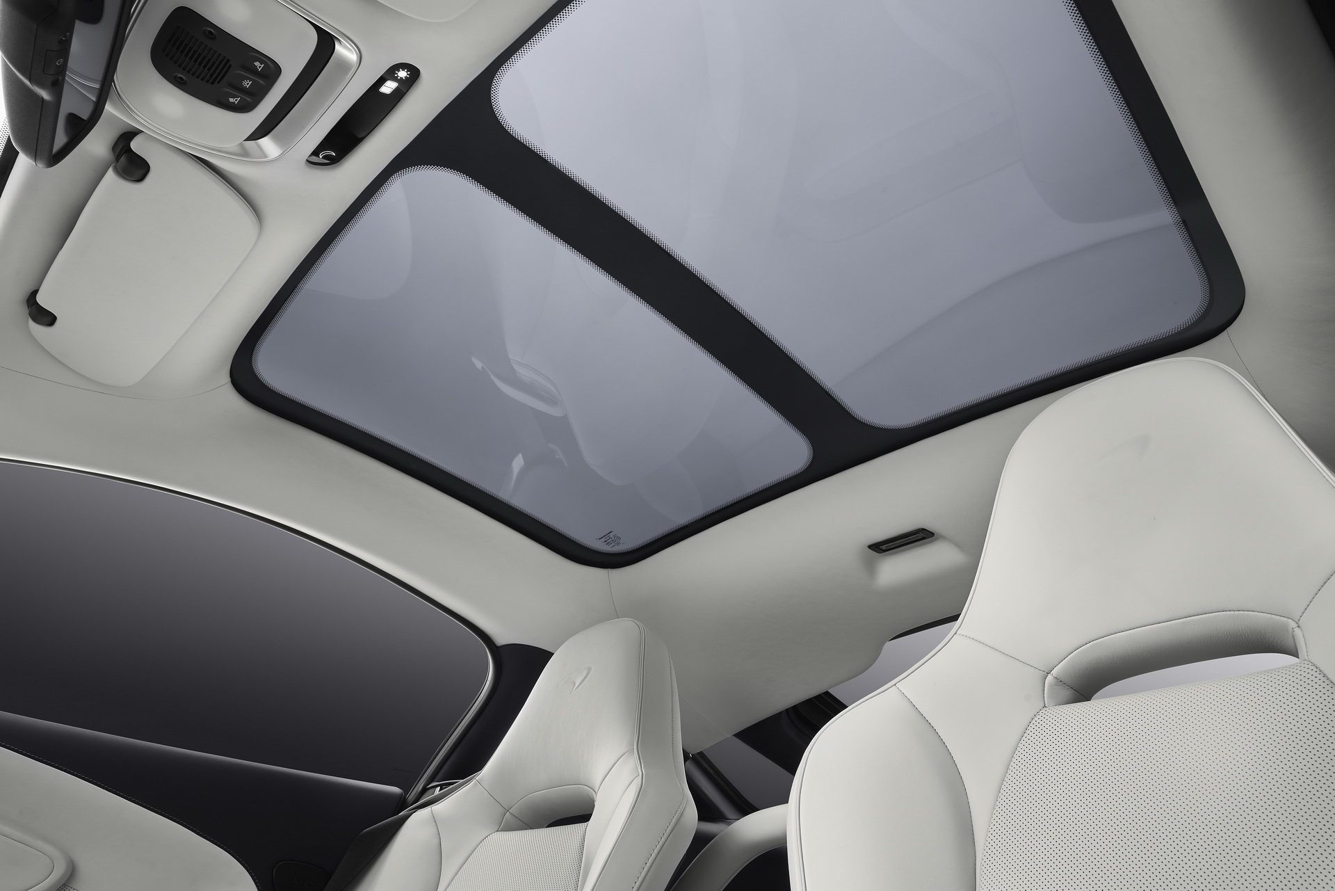 2020 mclaren gt unveiled official 24 New McLaren GT Unveiled With 612 HP And $210,000 Price Tag