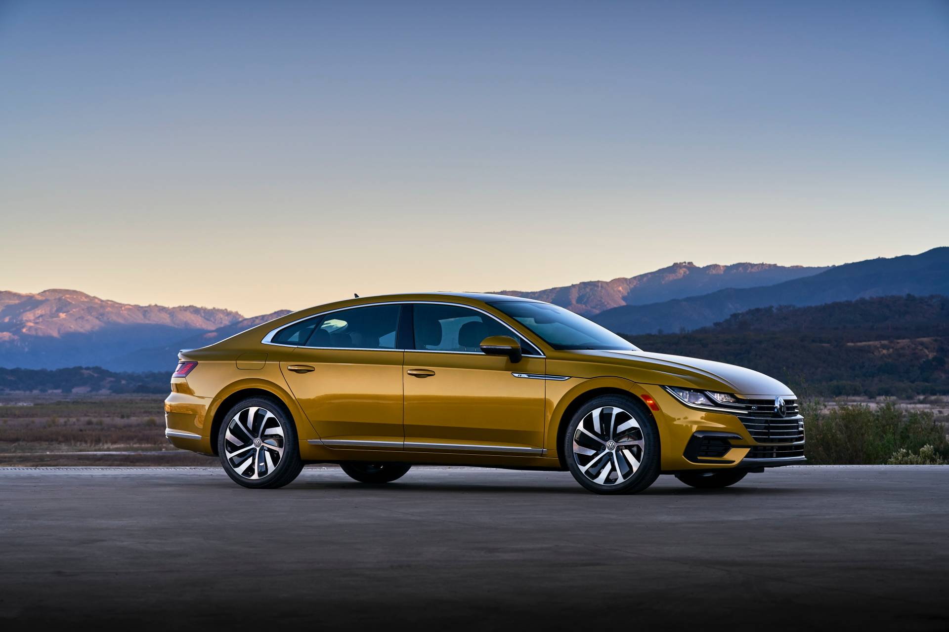 2019 VW Arteon SEL R-Line 2 2019 VW Arteon Four-Door “Coupe”: Every Photo And Full Details Of U.S. Model