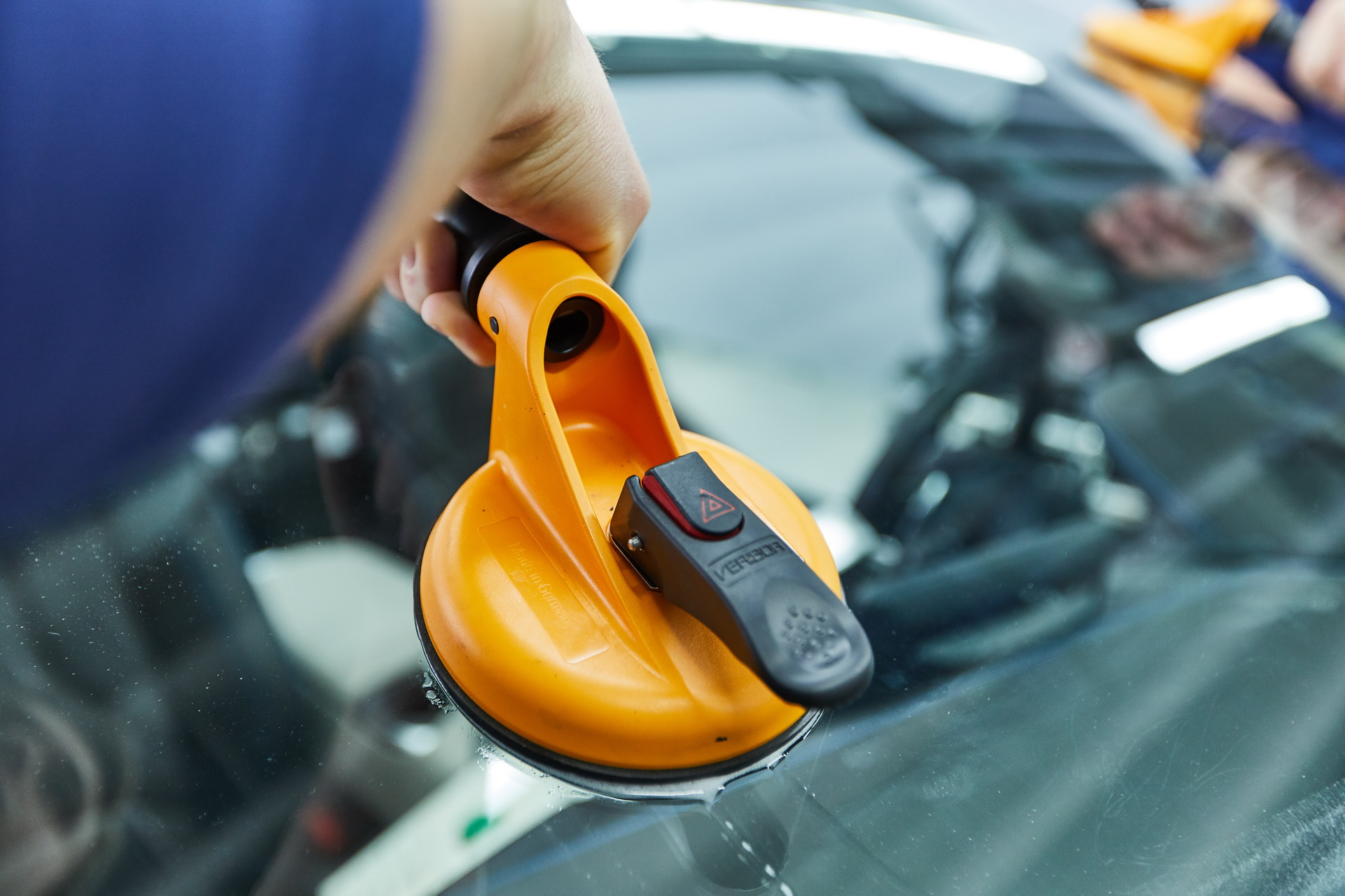 BMW-i8-Roadster-Safety-Car-30 BMW Makes i8 Roadster A Speedster For Formula E’s New Safety Car