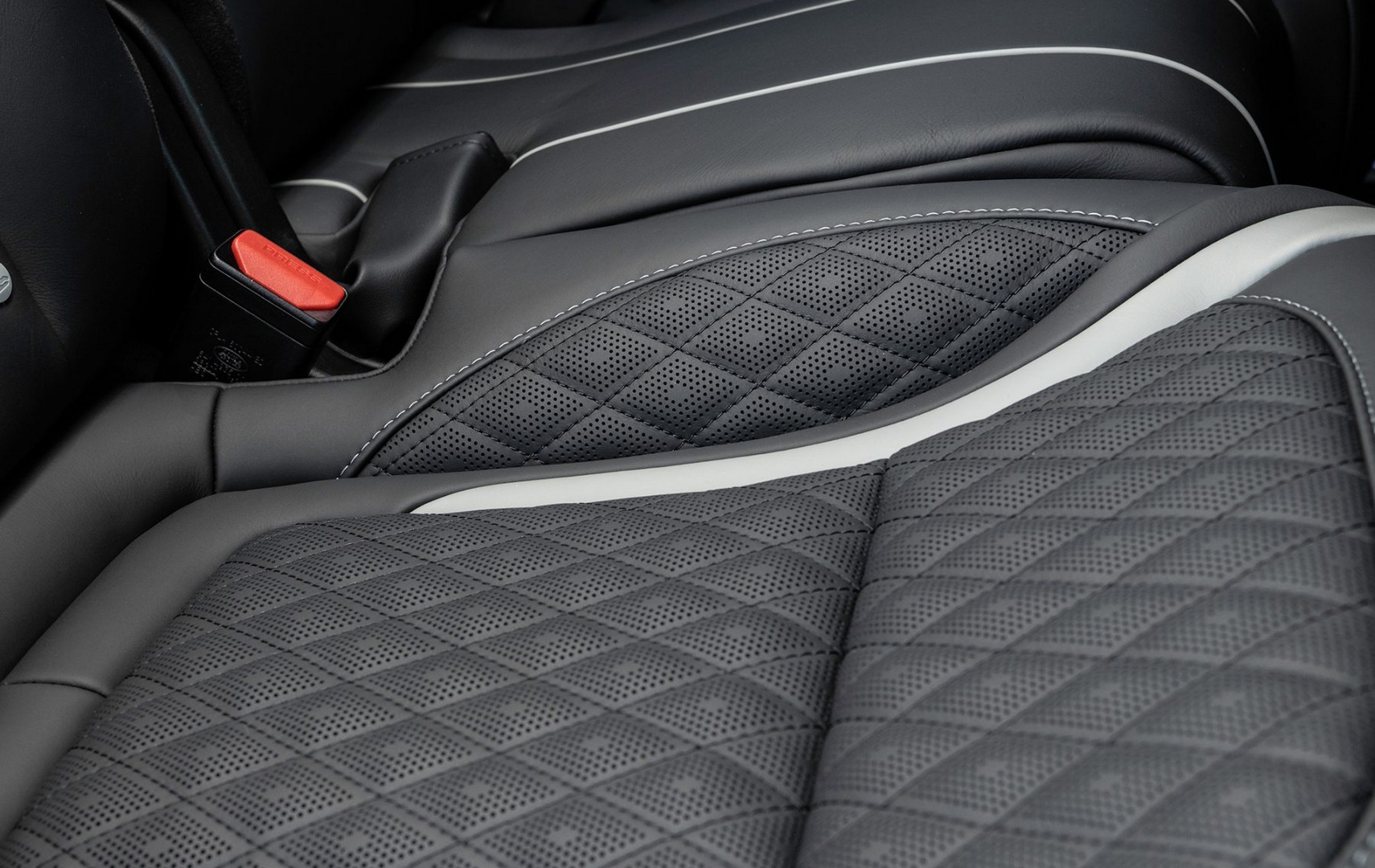 range rover sport svr tuning overfinch supersport 34 Overfinch Goes Over The Top With Tuned Range Rover Sport SVR