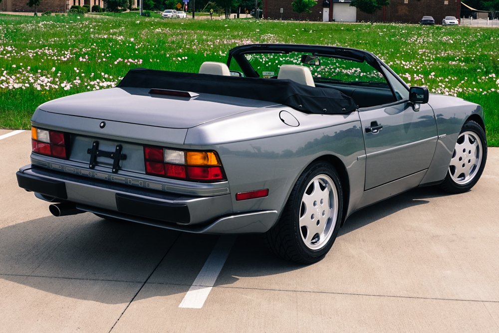 1990 porsche 944 s2 cabrio auction 8 This 1990 Porsche 944 S2 Cabriolet Was Sitting In Storage For 24 years