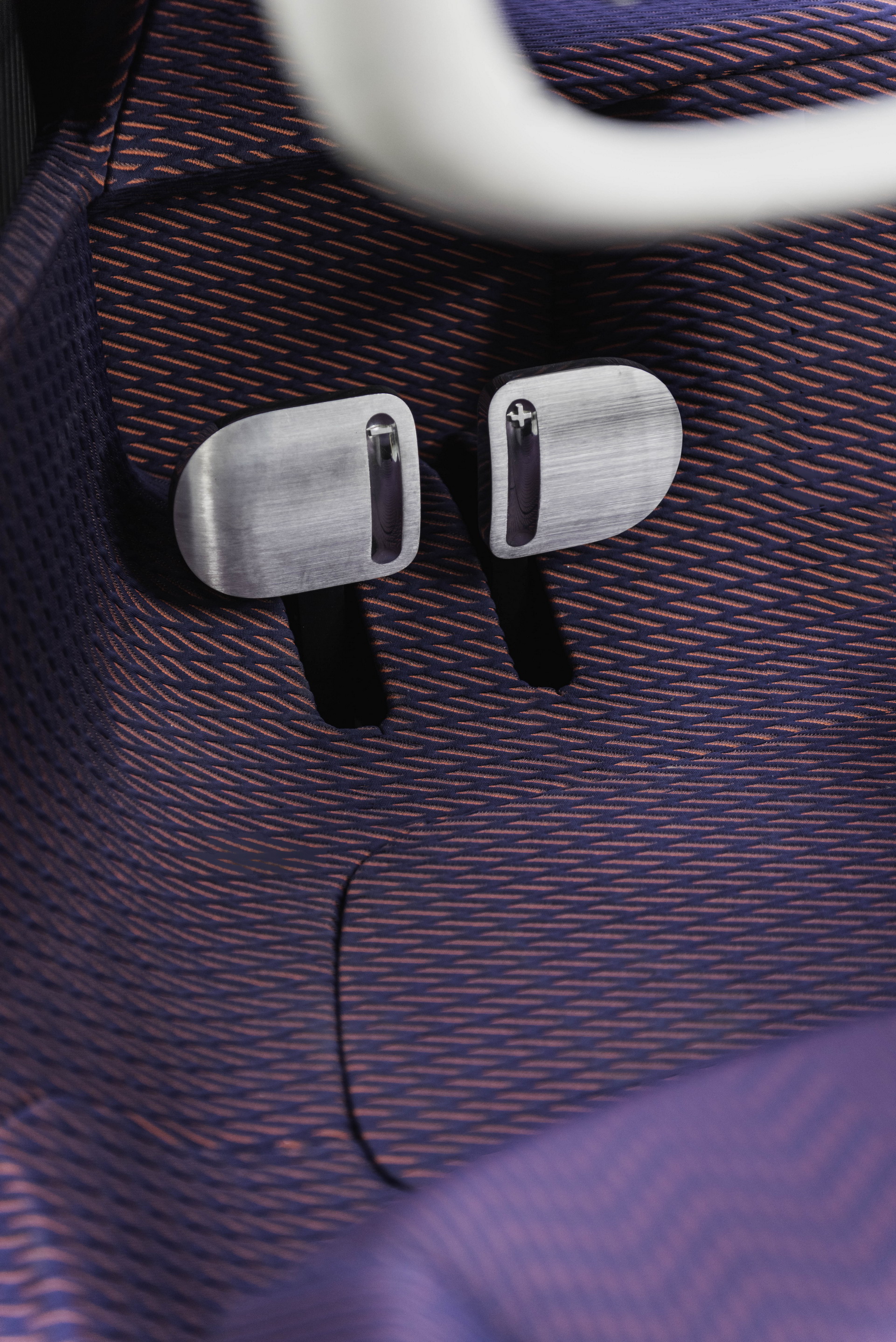 Citroen 19_19 CONCEPT 56 Citroen’s New Electric 19_19 Concept Has A 500 Mile Range And 30-inch Rims