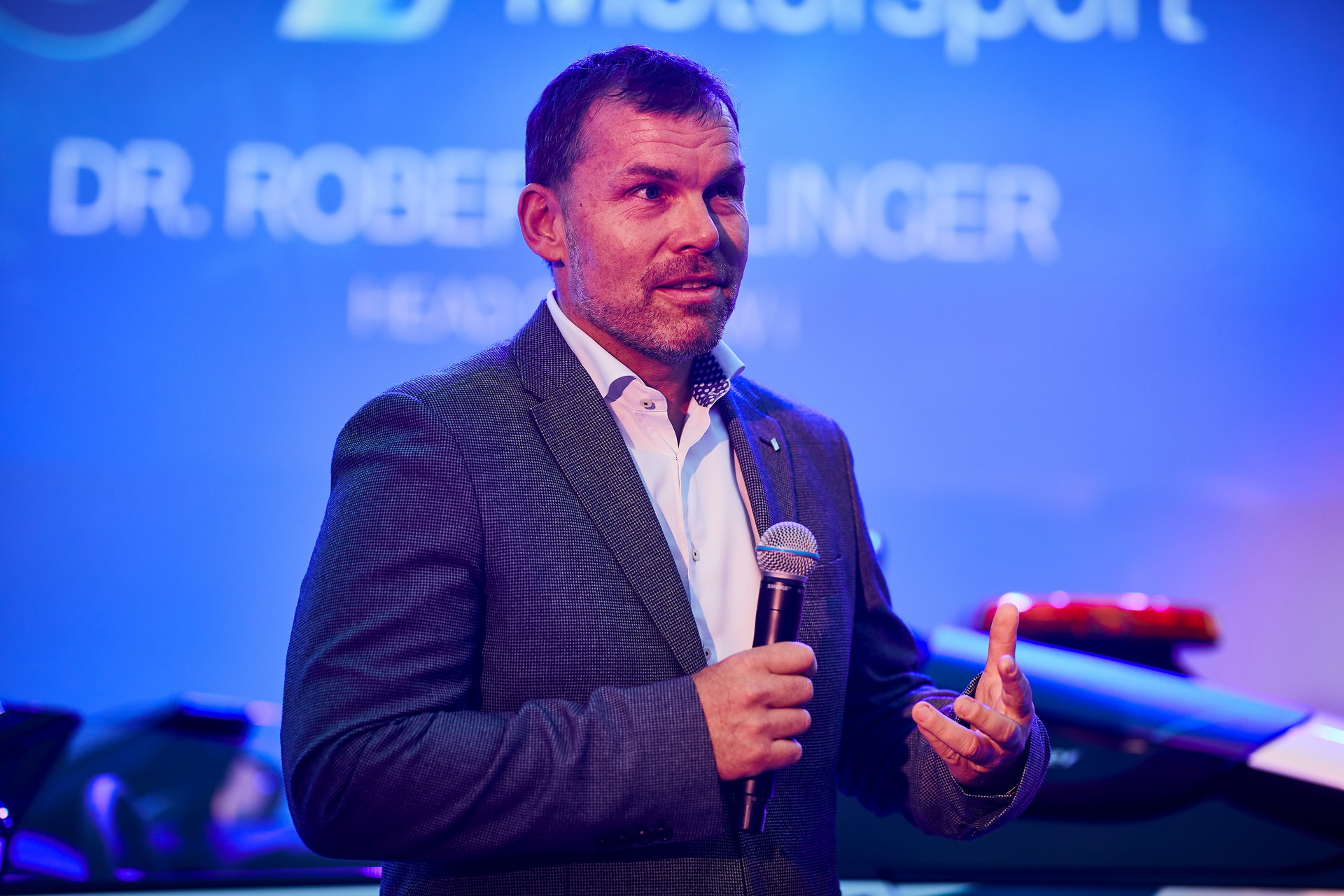 BMW-i8-Roadster-Safety-Car-48 BMW Makes i8 Roadster A Speedster For Formula E’s New Safety Car